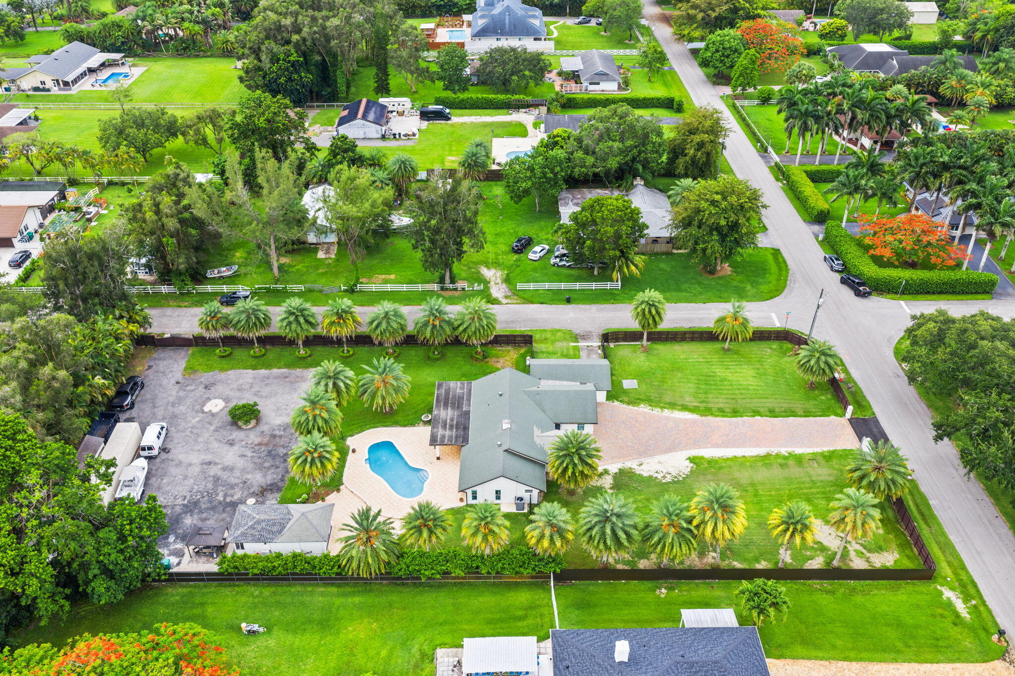 GREEN GLADES SOUTH - Residential