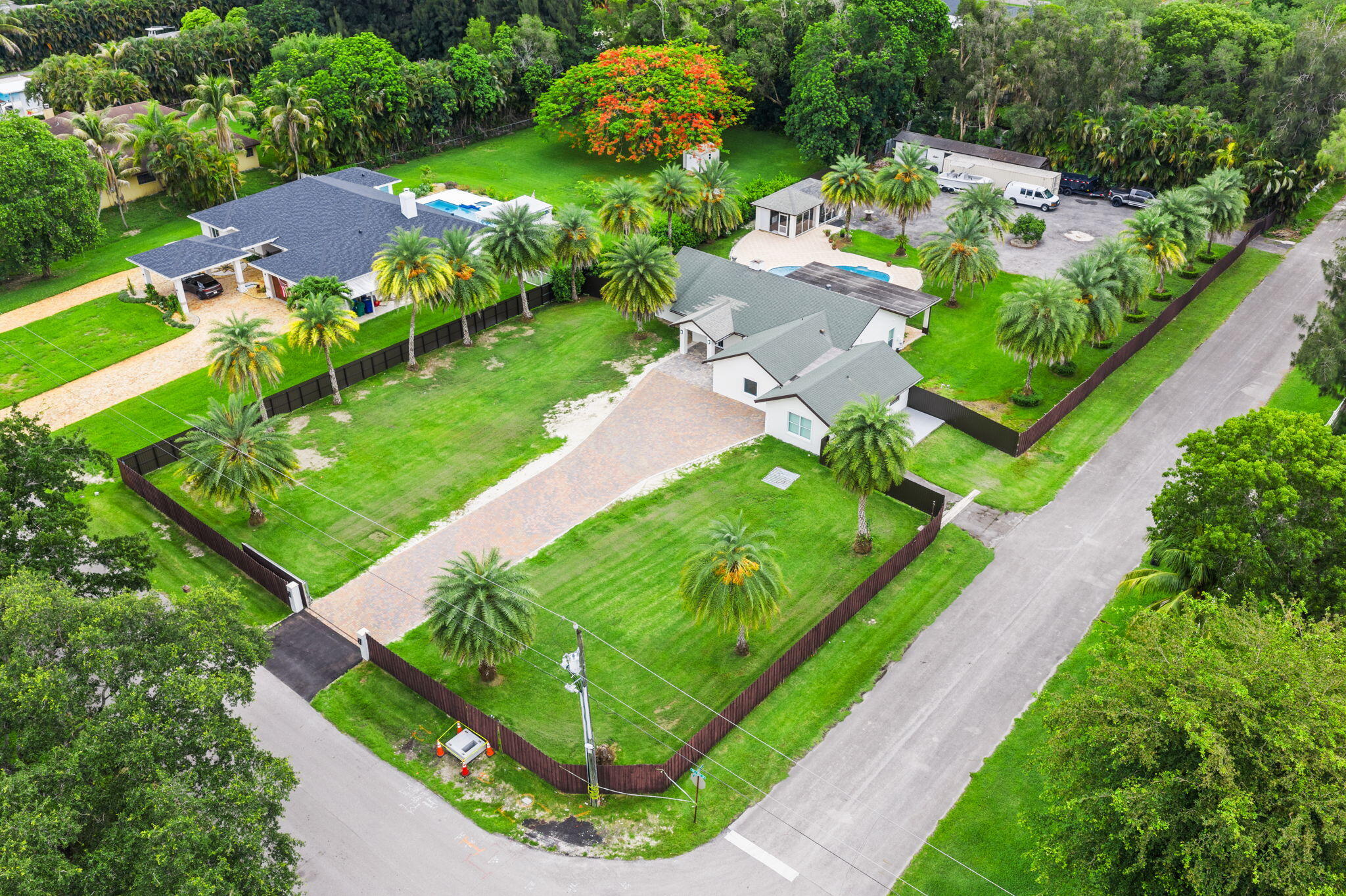 GREEN GLADES SOUTH - Residential
