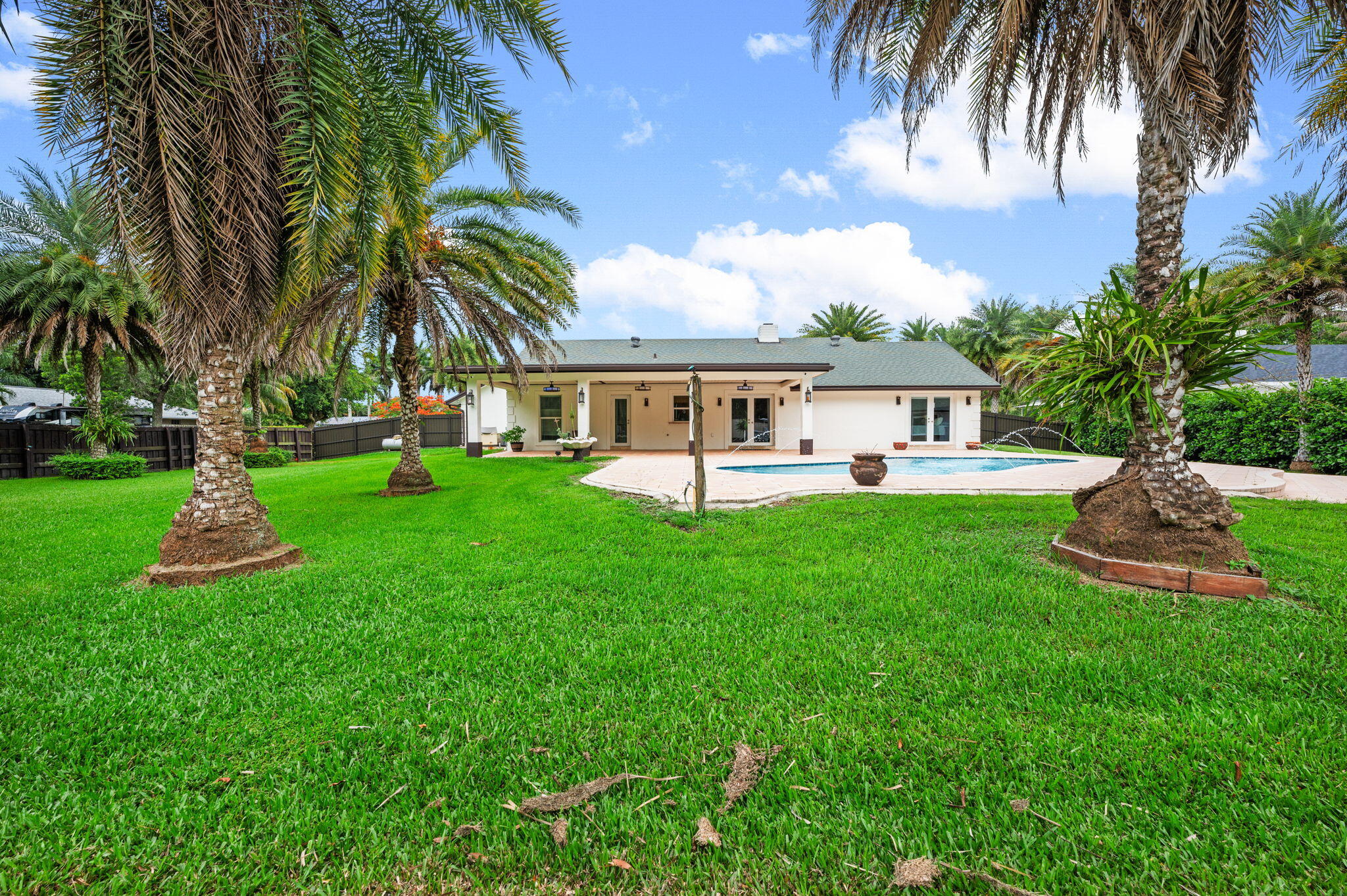 GREEN GLADES SOUTH - Residential