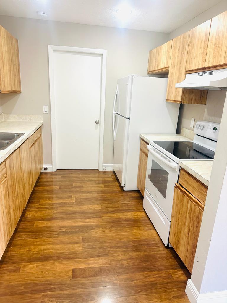 PORT ST LUCIE SECTION 9 - Residential Lease