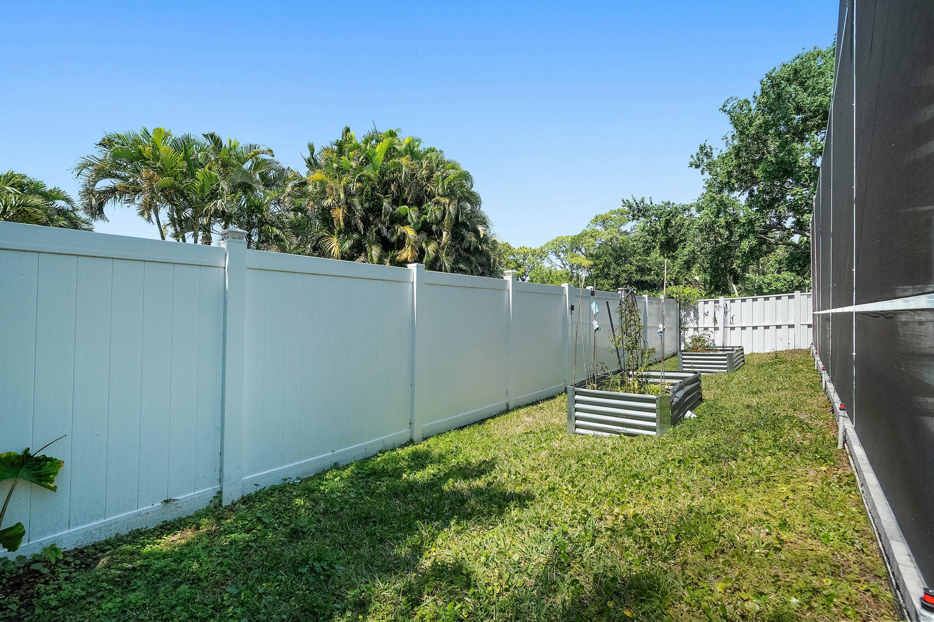 SPRINGTREE - Residential