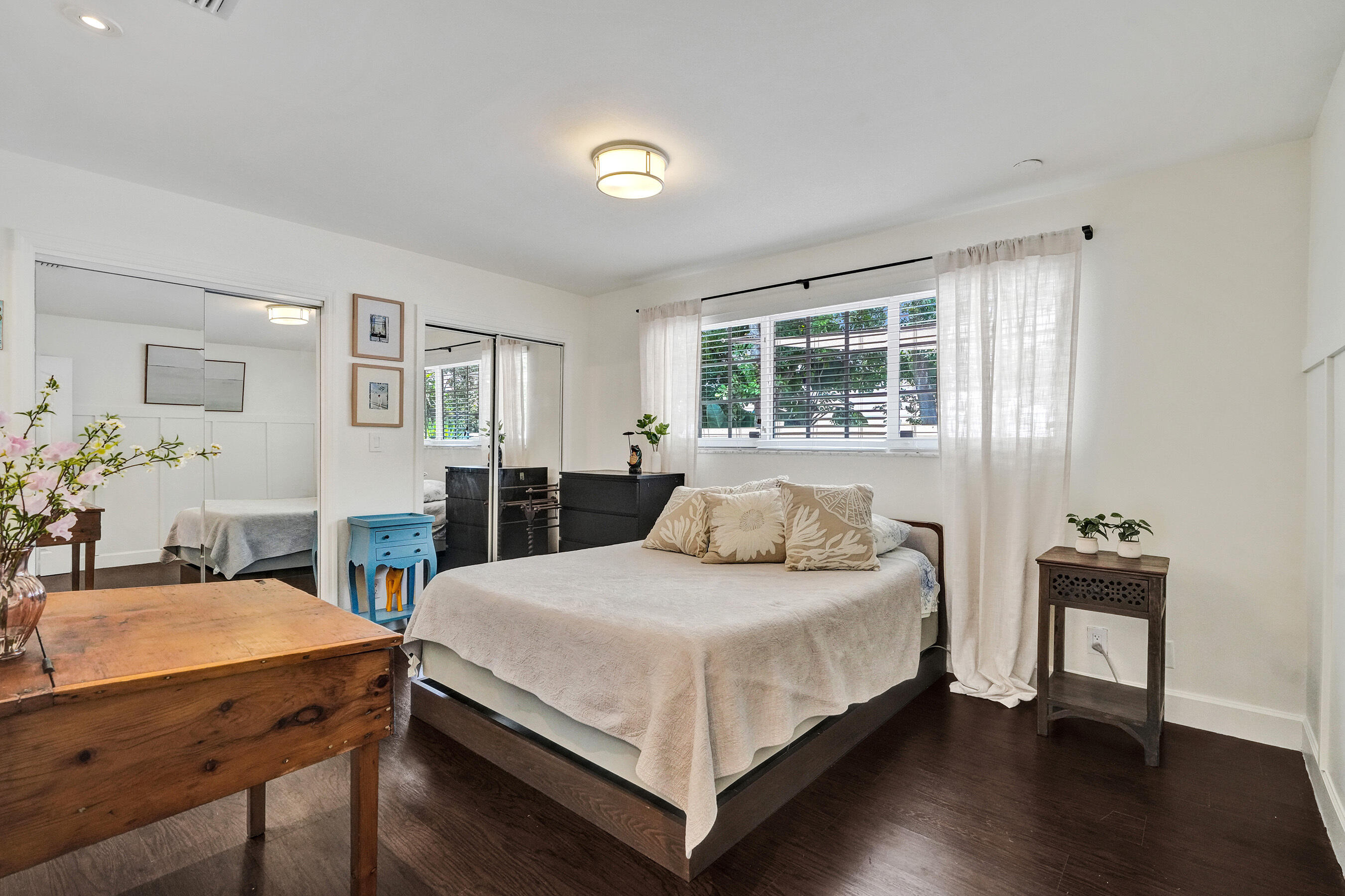 IMPERIAL POINT 2 SEC - Residential