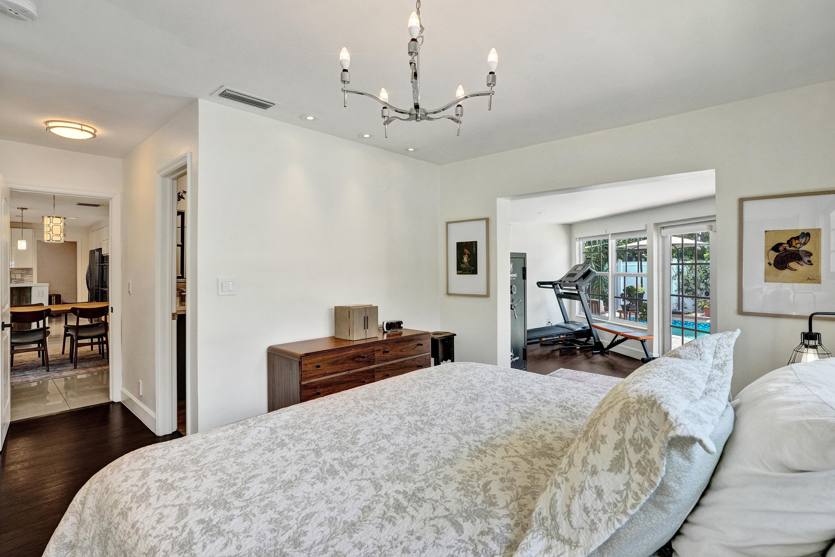 IMPERIAL POINT 2 SEC - Residential
