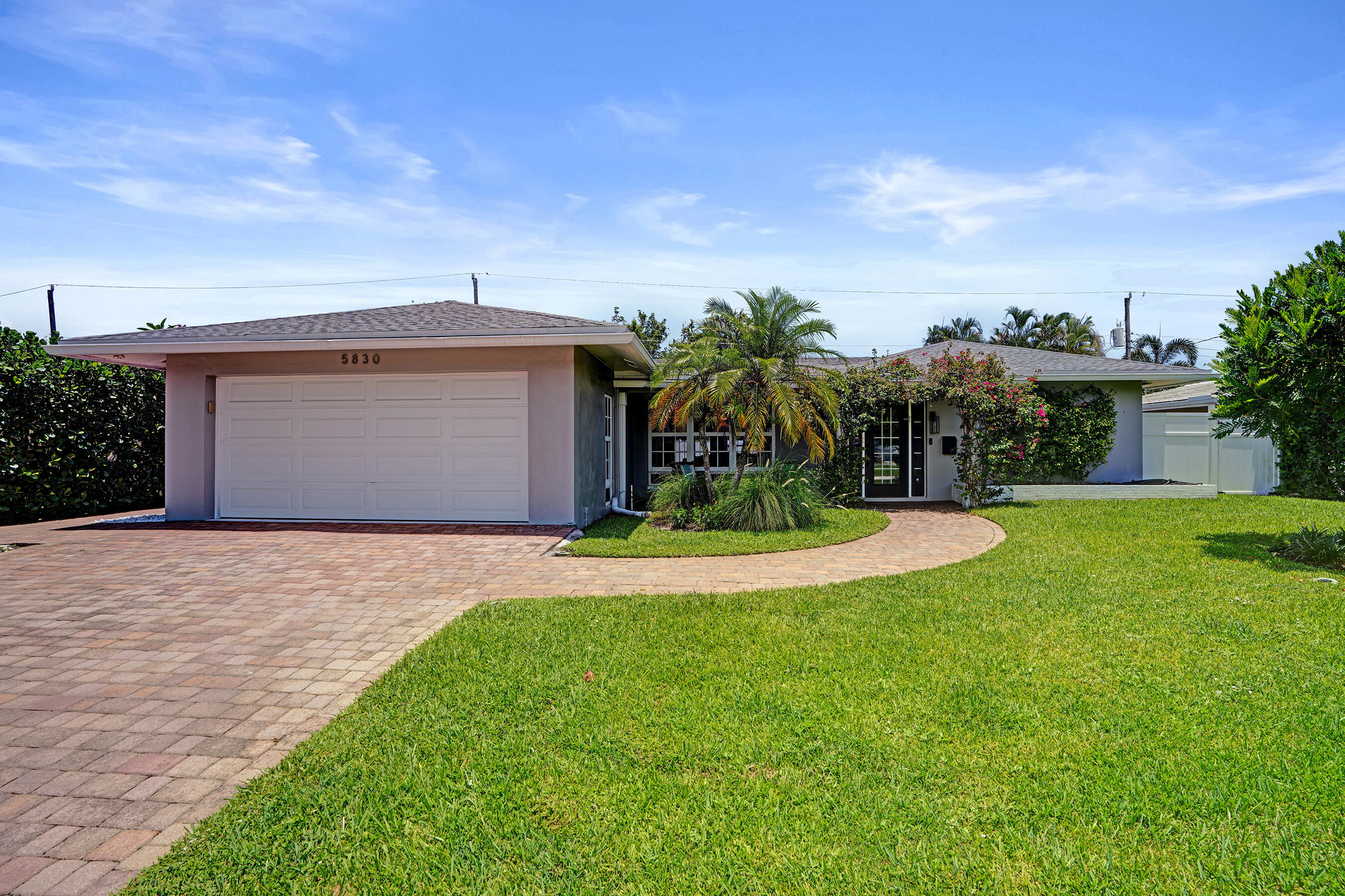 IMPERIAL POINT 2 SEC - Residential