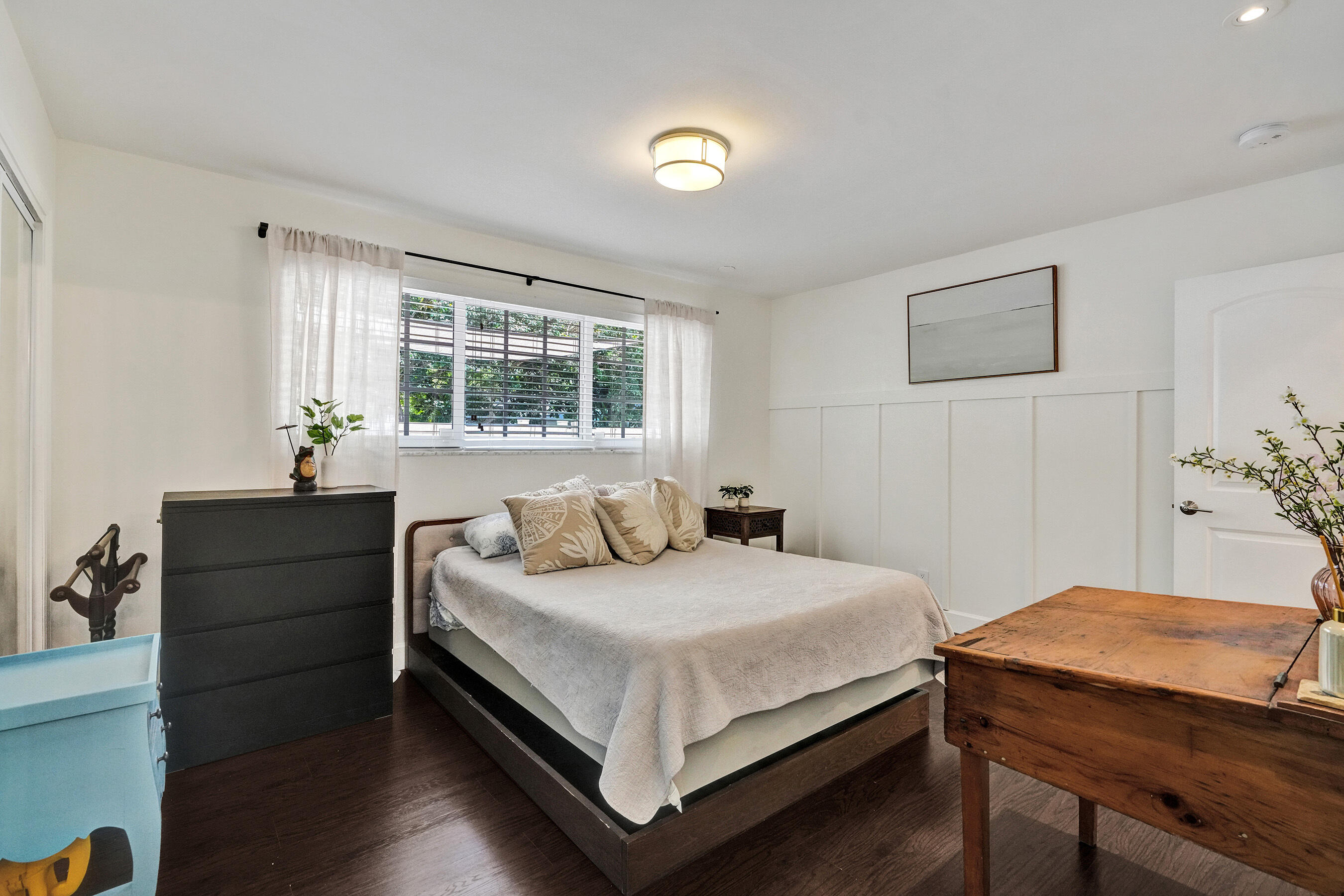 IMPERIAL POINT 2 SEC - Residential