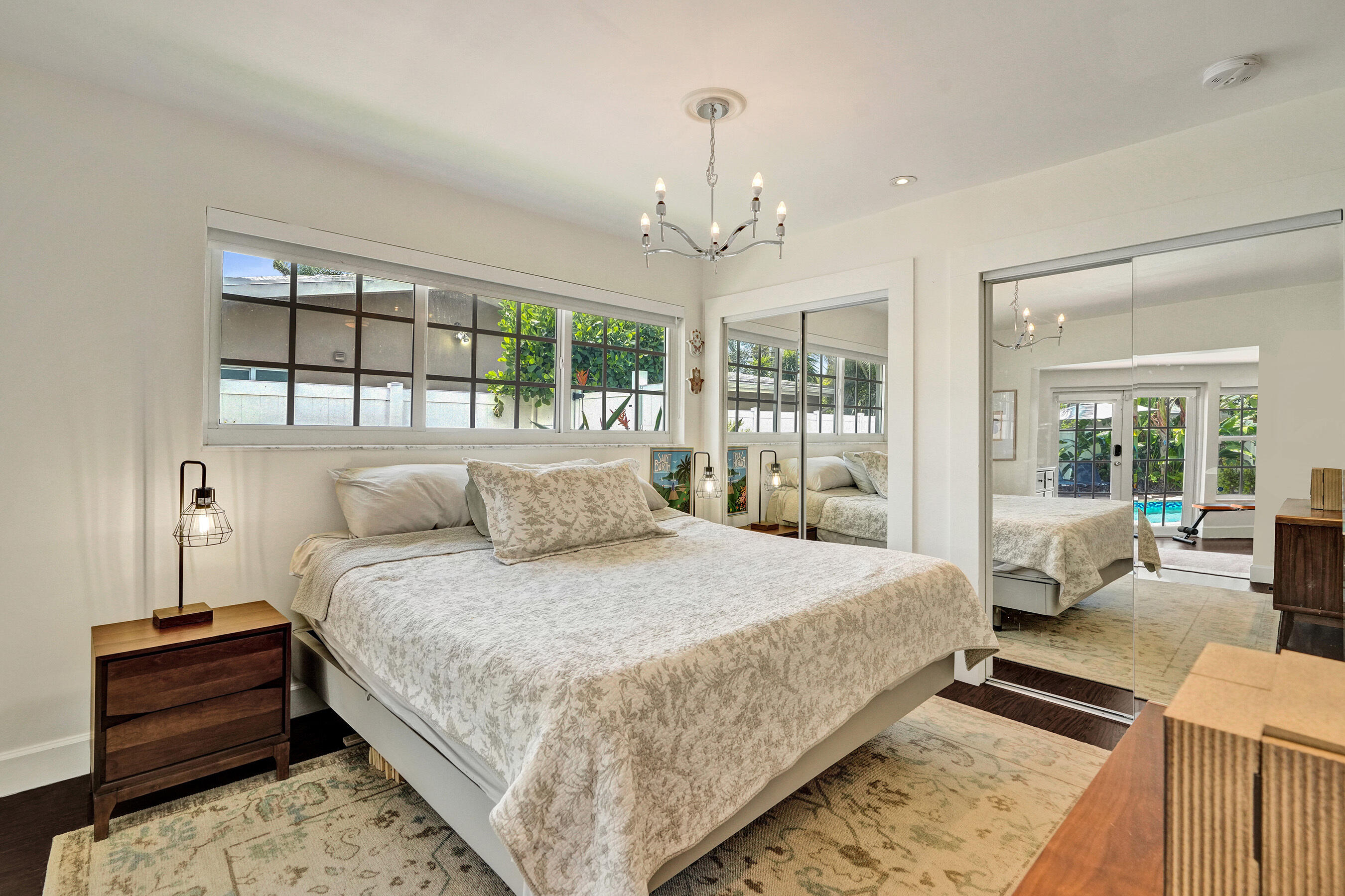 IMPERIAL POINT 2 SEC - Residential
