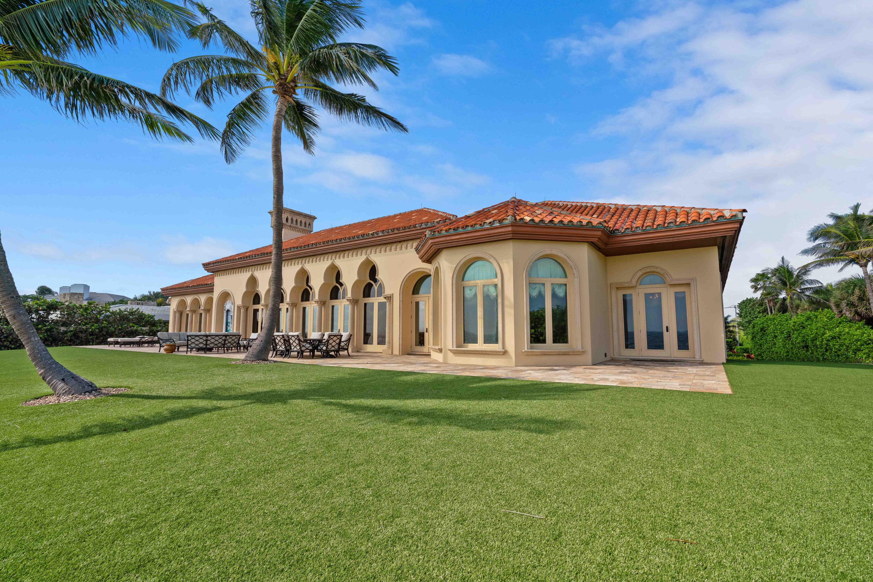 MANALAPAN - Residential