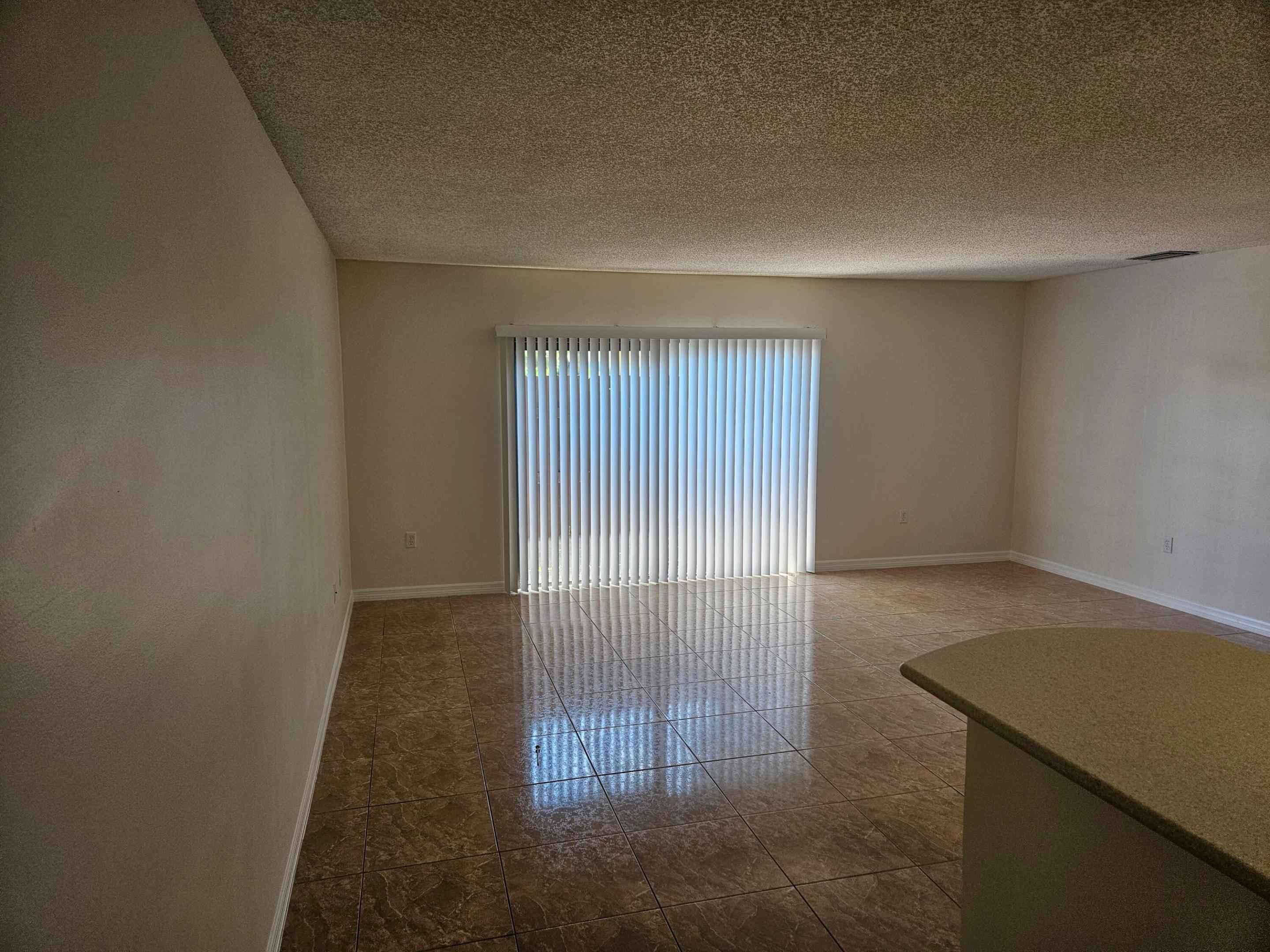 ISLAND HOUSE CONDOMINIUM PHASE III  (BLDG X) - Residential