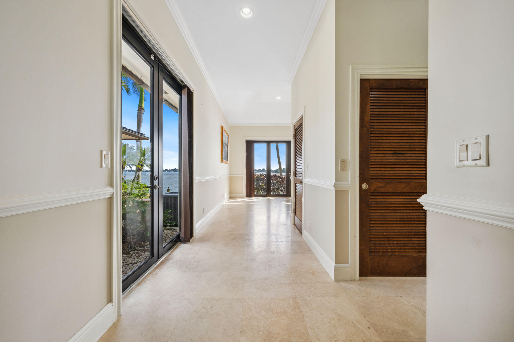 Tequesta Country Club - Residential
