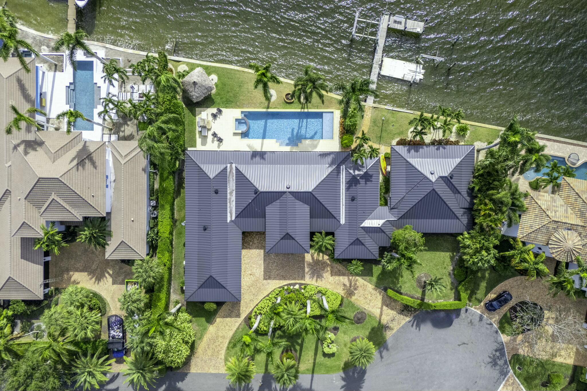 Tequesta Country Club - Residential