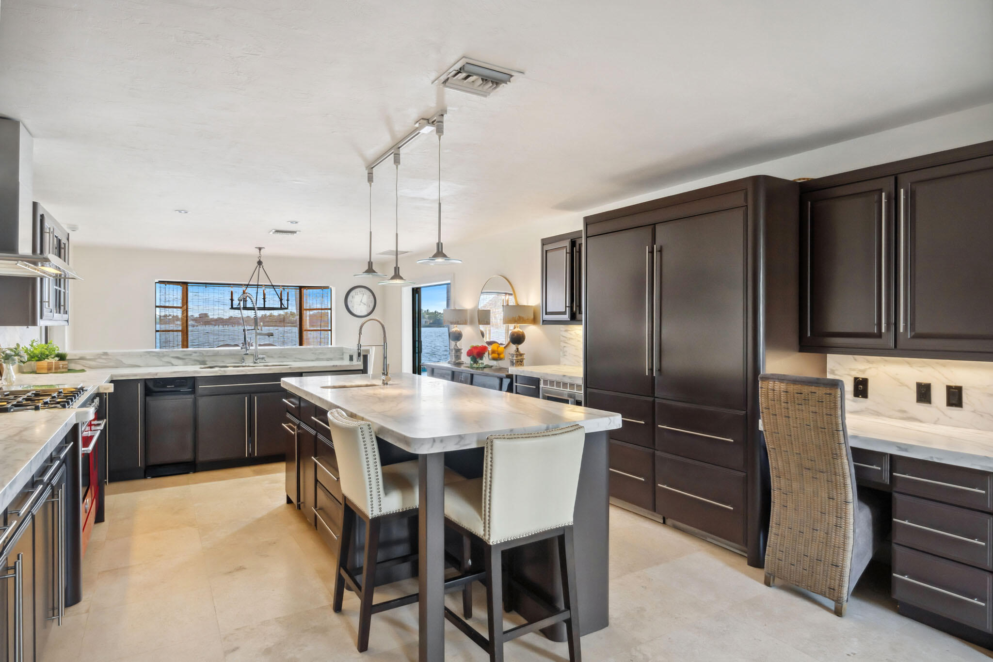 Tequesta Country Club - Residential