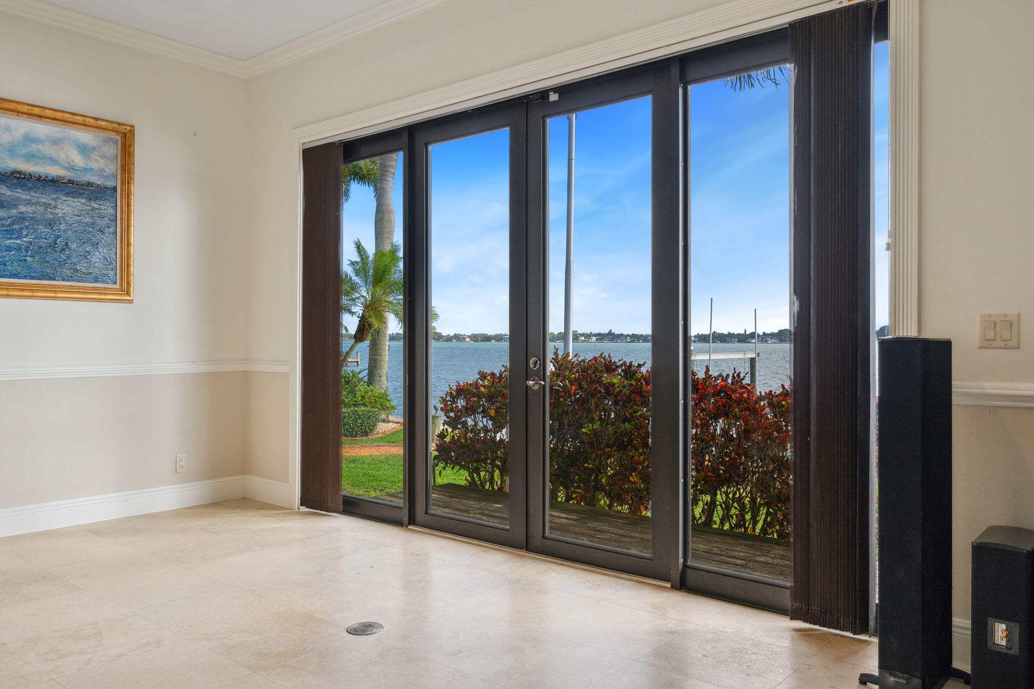 Tequesta Country Club - Residential