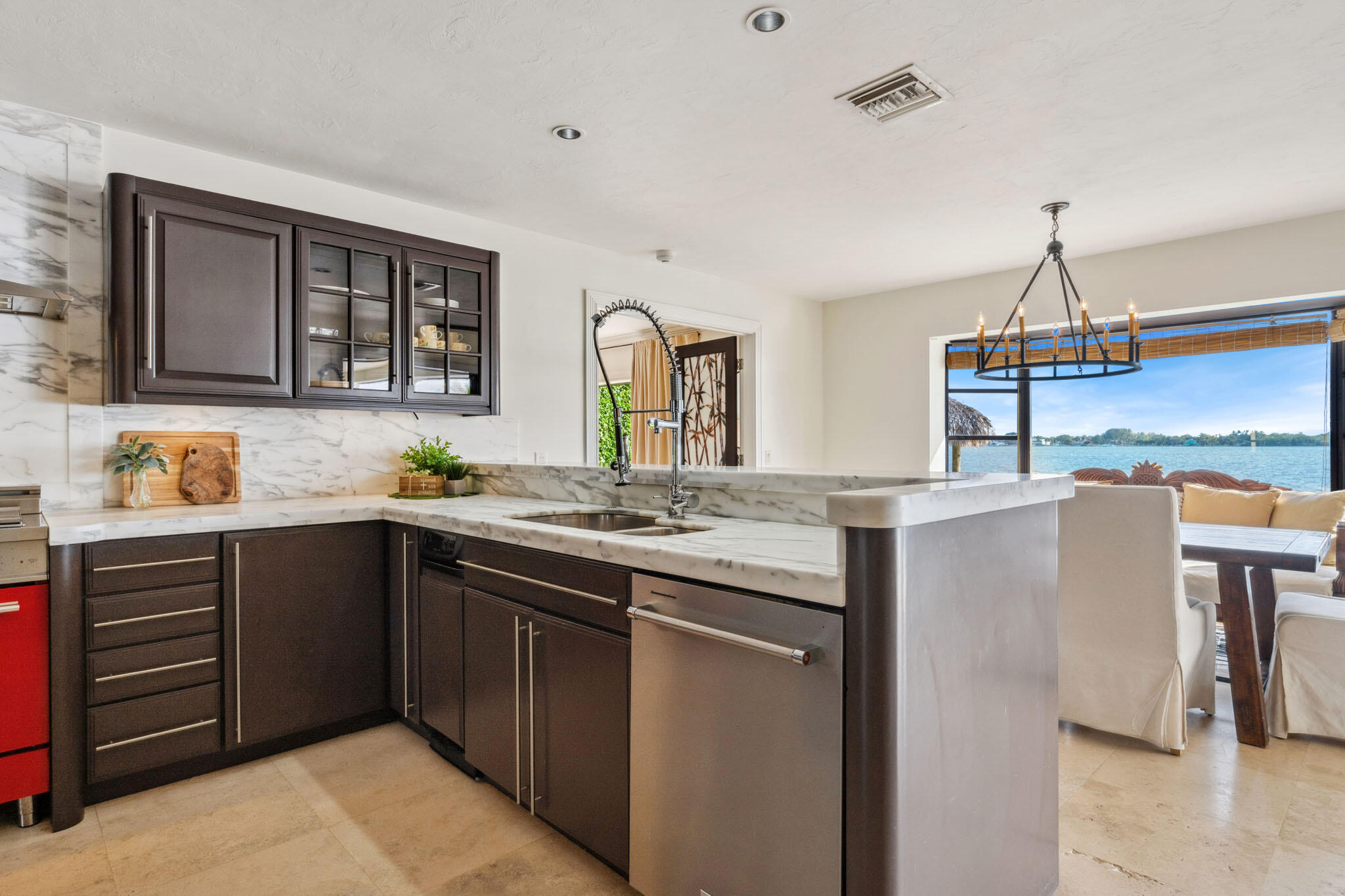 Tequesta Country Club - Residential