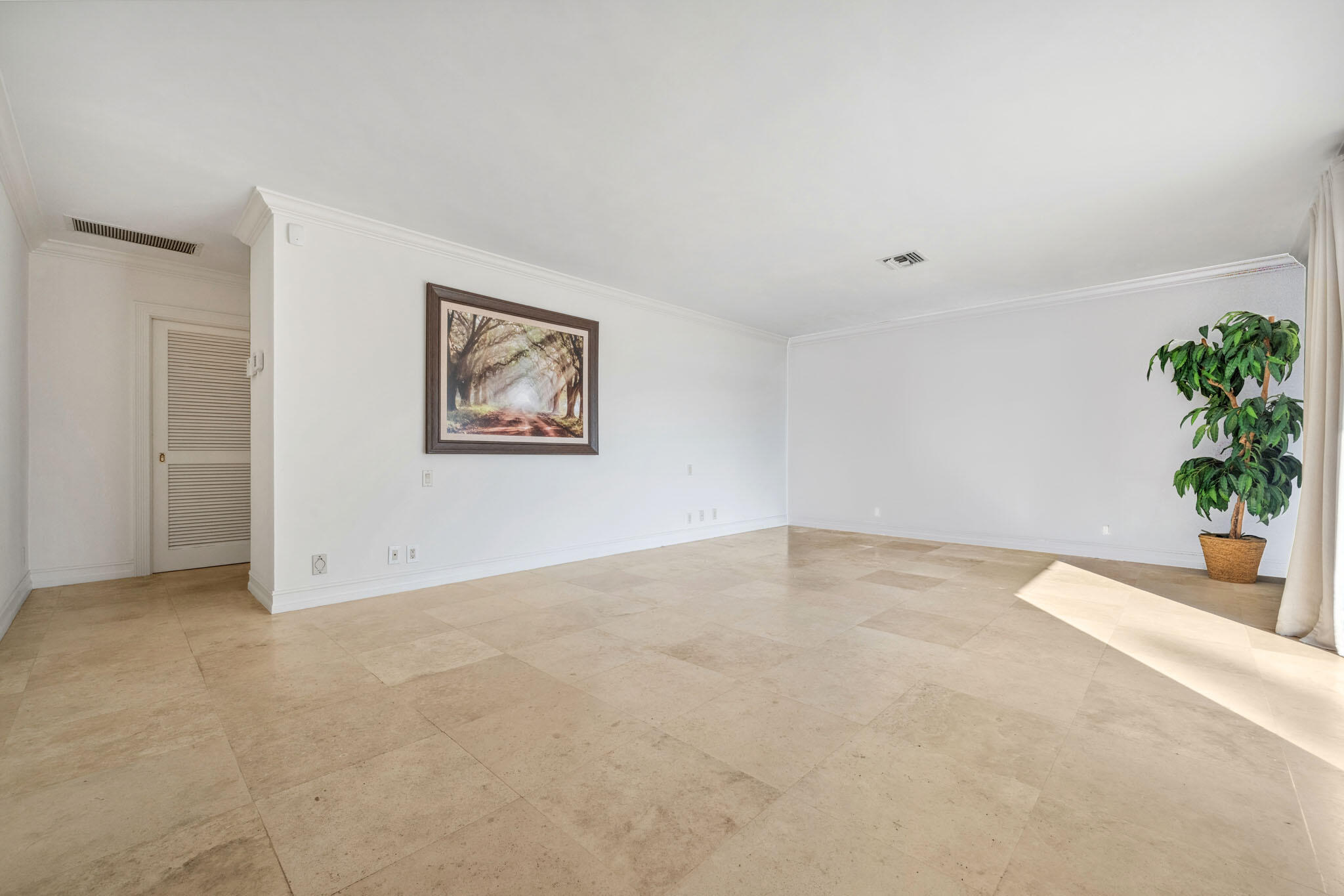 Tequesta Country Club - Residential