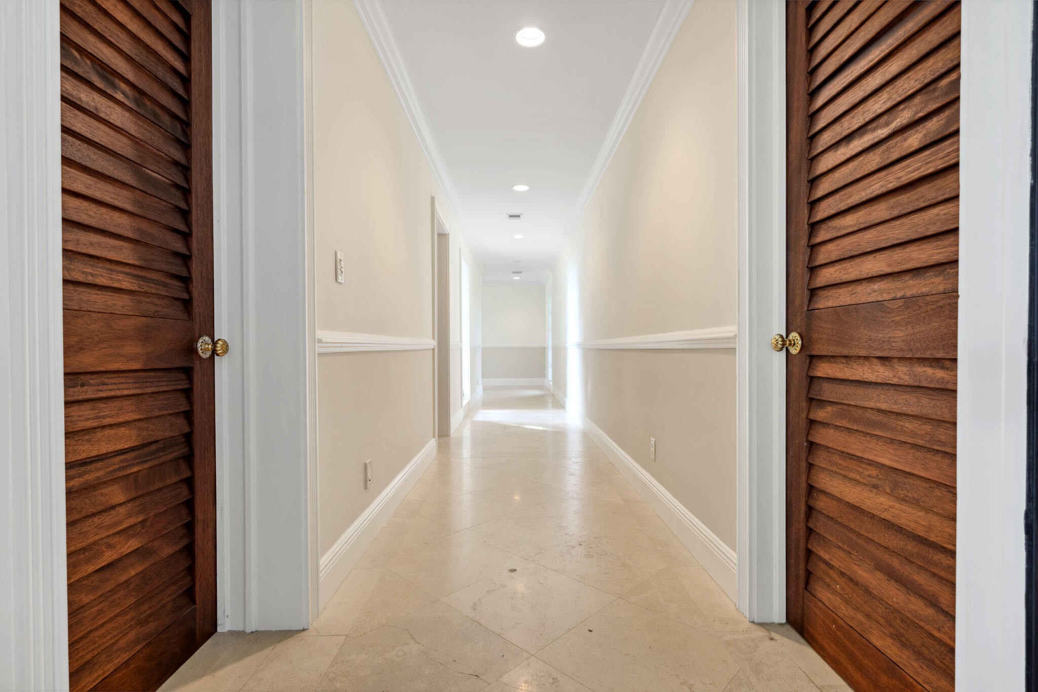 Tequesta Country Club - Residential