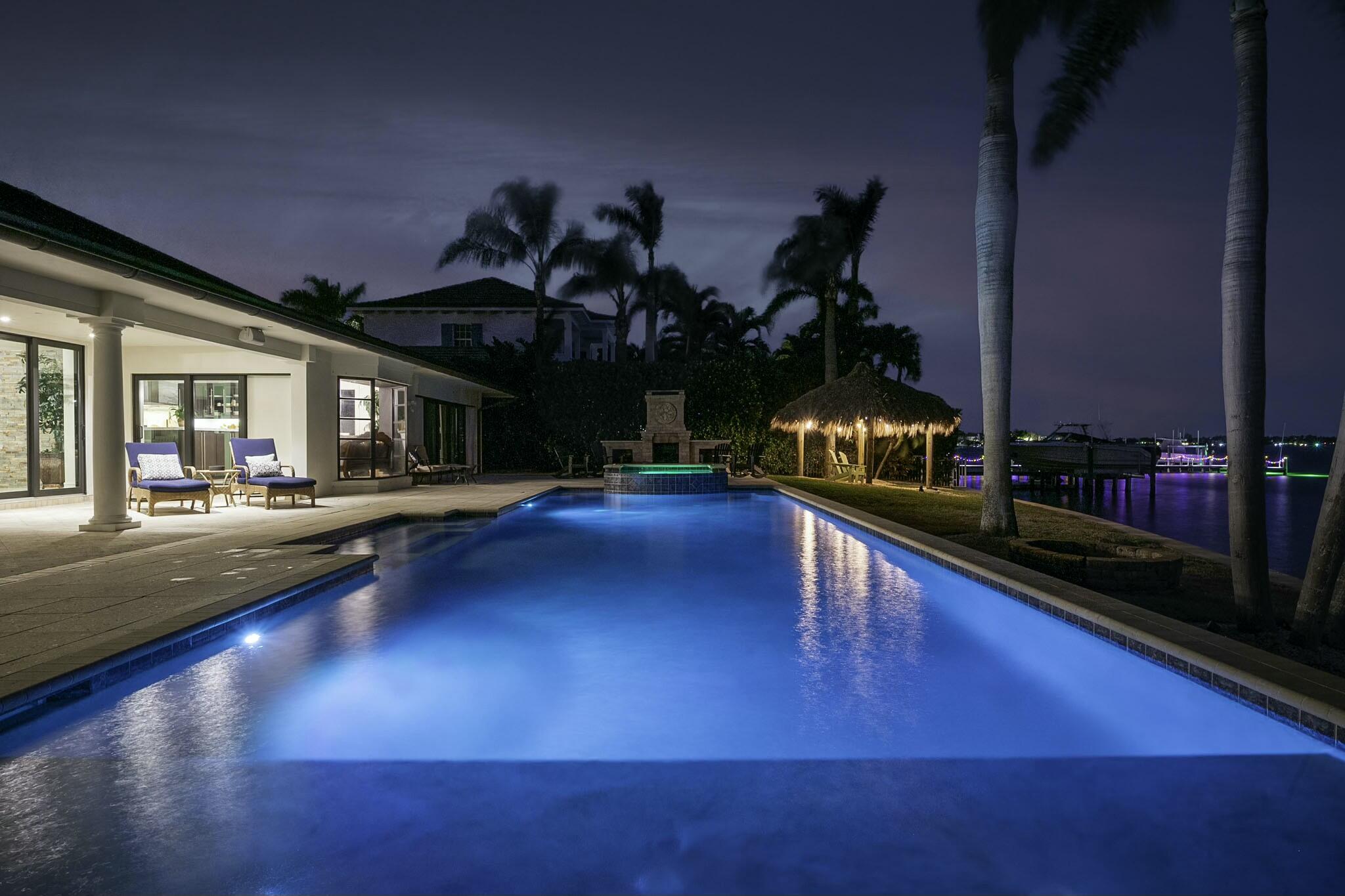 Tequesta Country Club - Residential