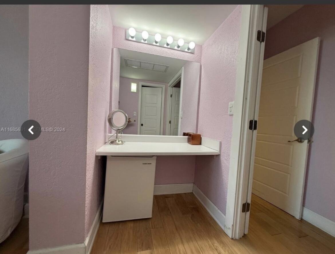OCEANVIEW BUILDING B CONDO - Residential