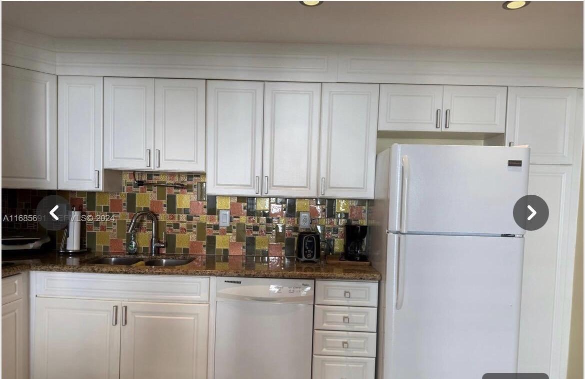OCEANVIEW BUILDING B CONDO - Residential