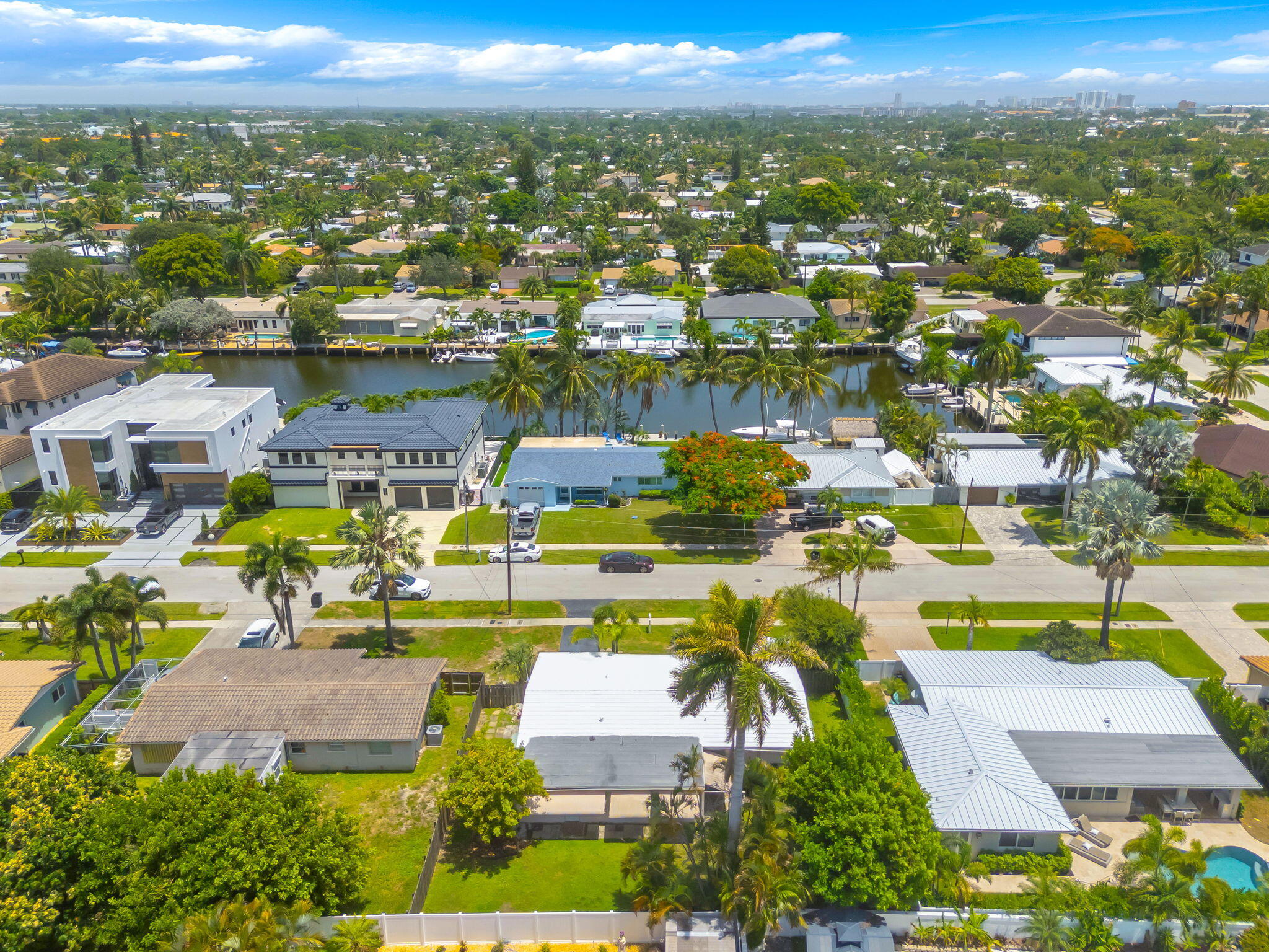 CORAL KEY HARBOR - Residential