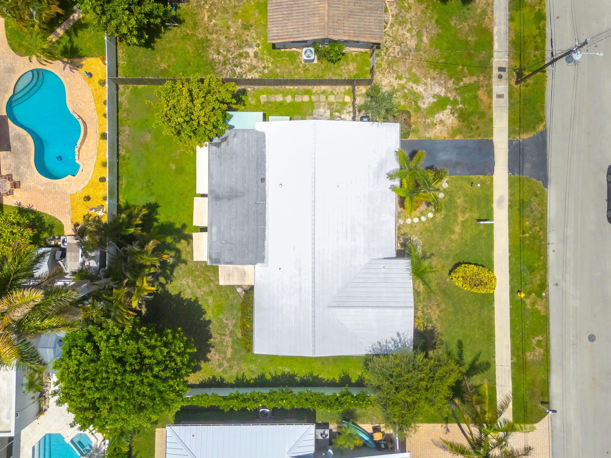CORAL KEY HARBOR - Residential