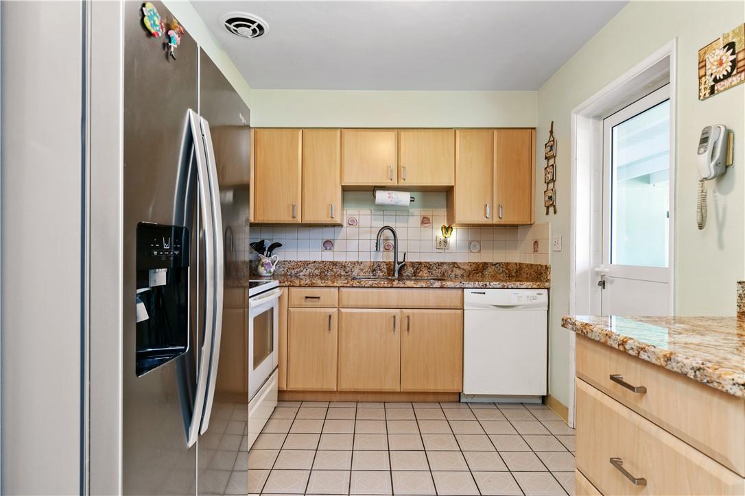 Lighthouse Point Estates - Residential
