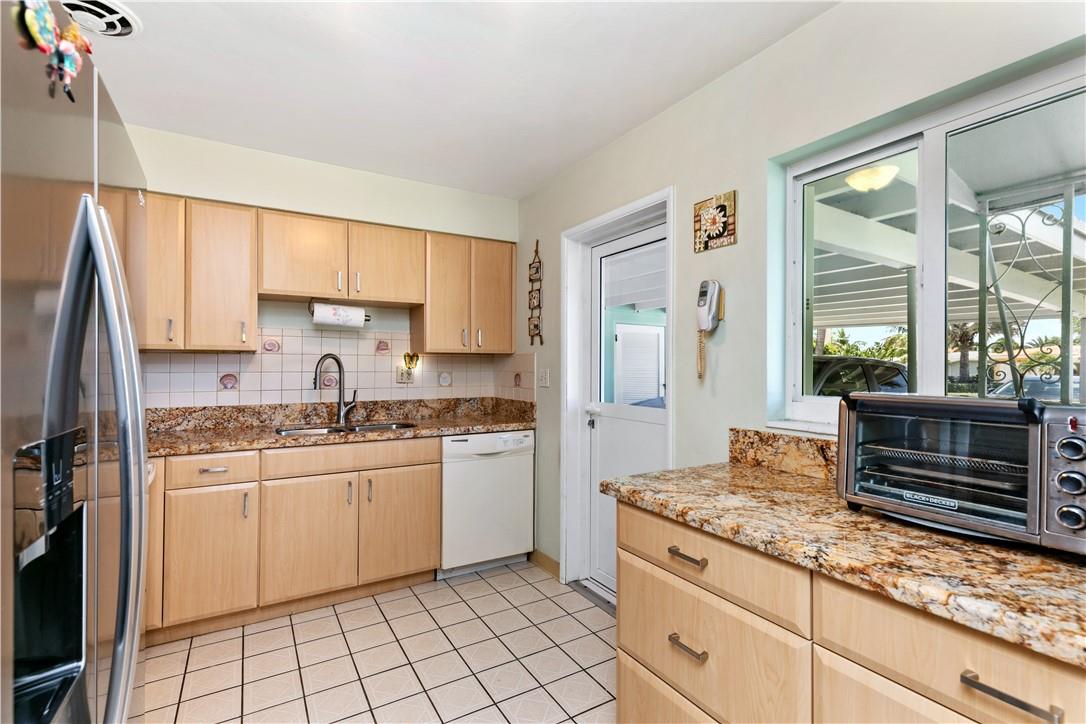 Lighthouse Point Estates - Residential