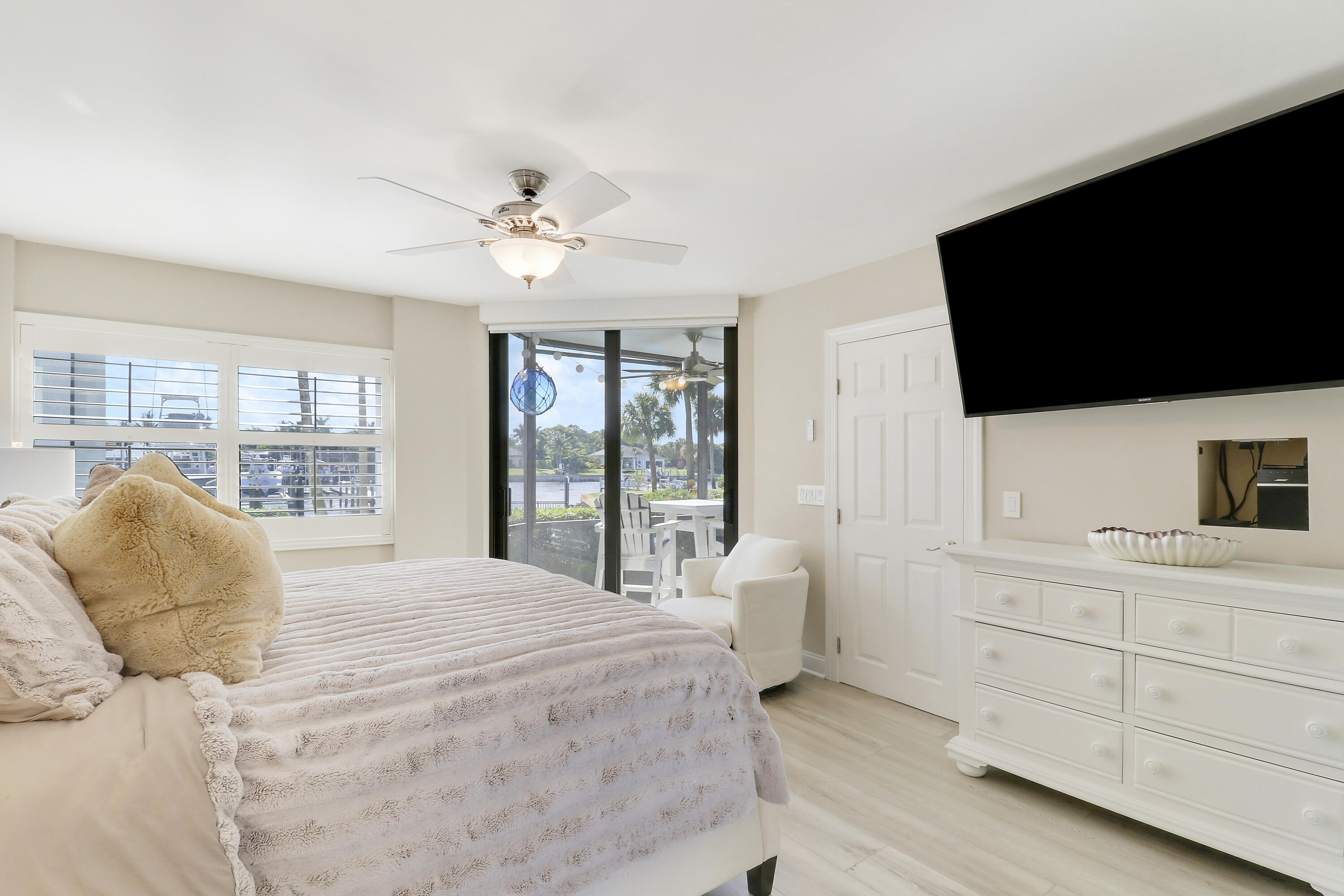 Bay Colony - Residential Lease