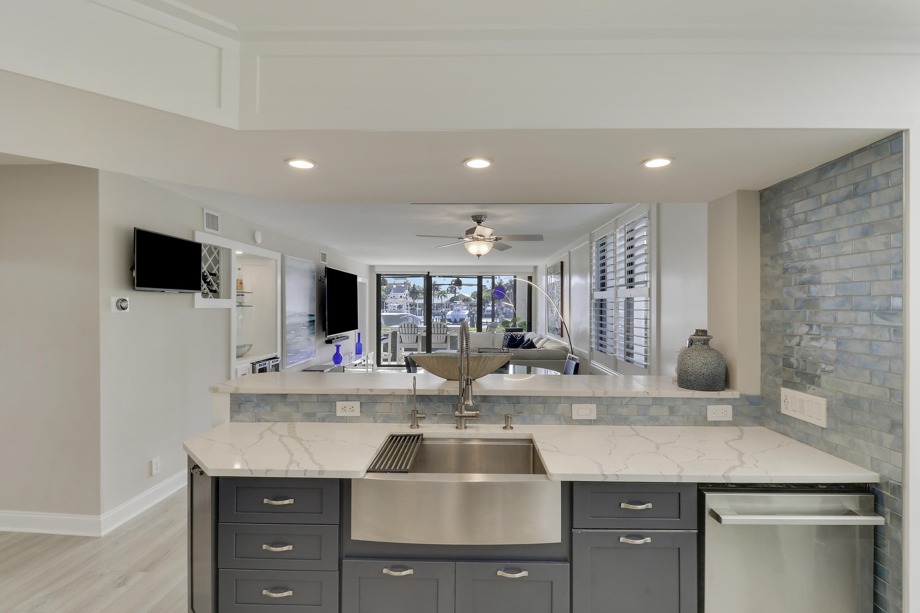 Bay Colony - Residential Lease