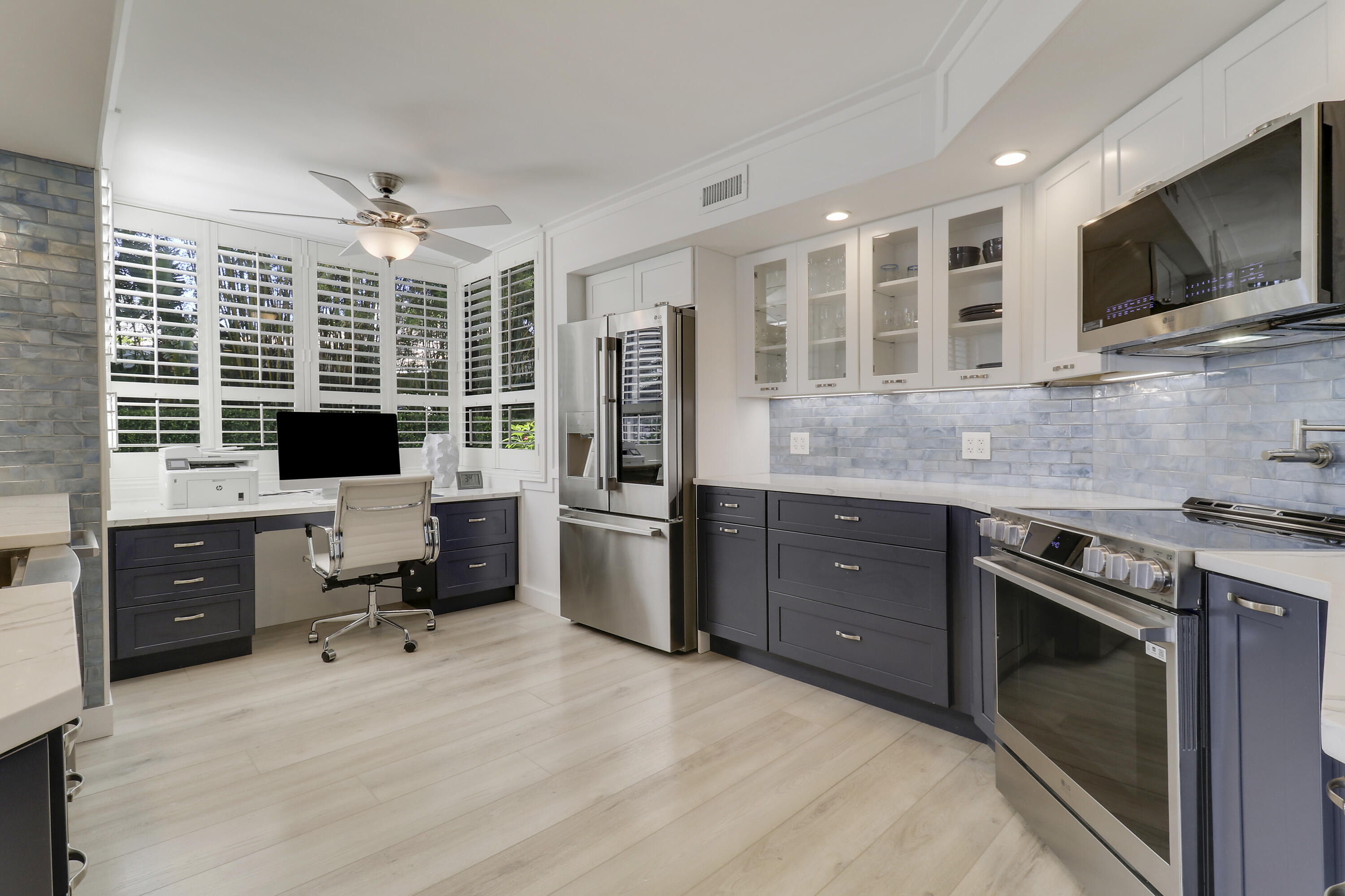 Bay Colony - Residential Lease