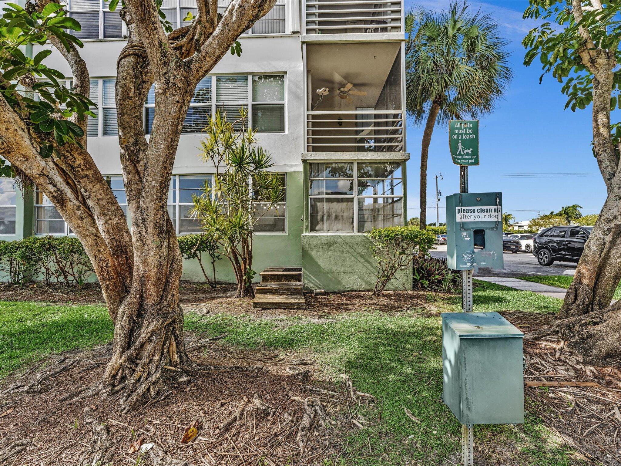 WATERGATE CONDOMINIUM NO 4 - Residential