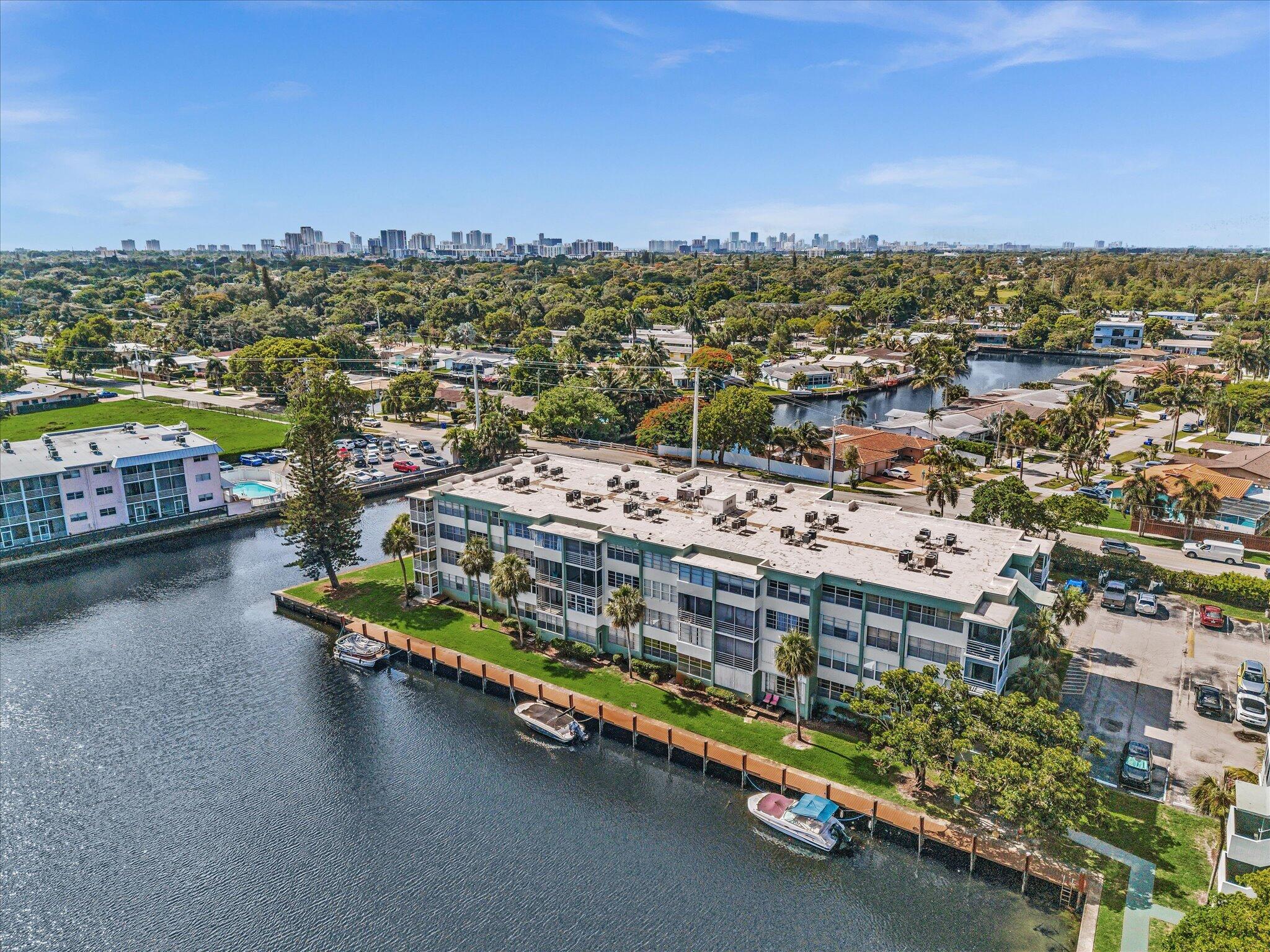 WATERGATE CONDOMINIUM NO 4 - Residential