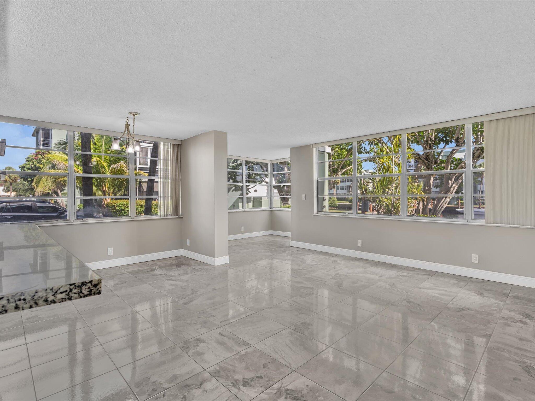 WATERGATE CONDOMINIUM NO 4 - Residential