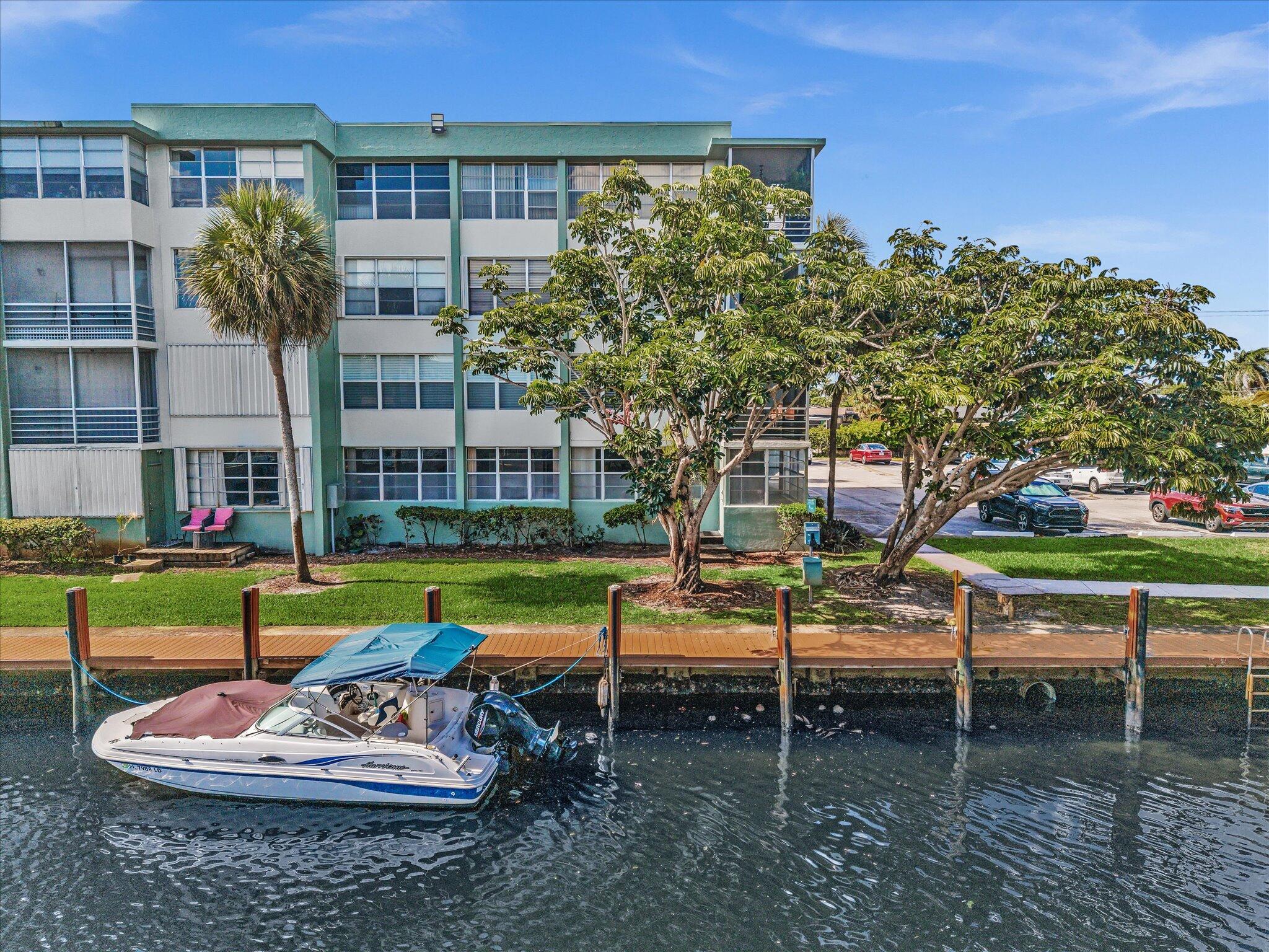 WATERGATE CONDOMINIUM NO 4 - Residential