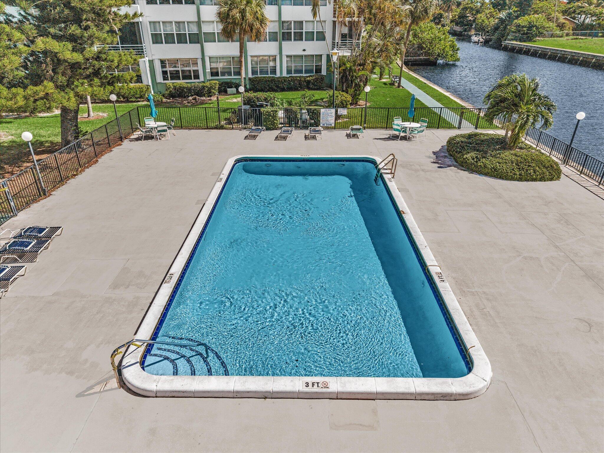 WATERGATE CONDOMINIUM NO 4 - Residential