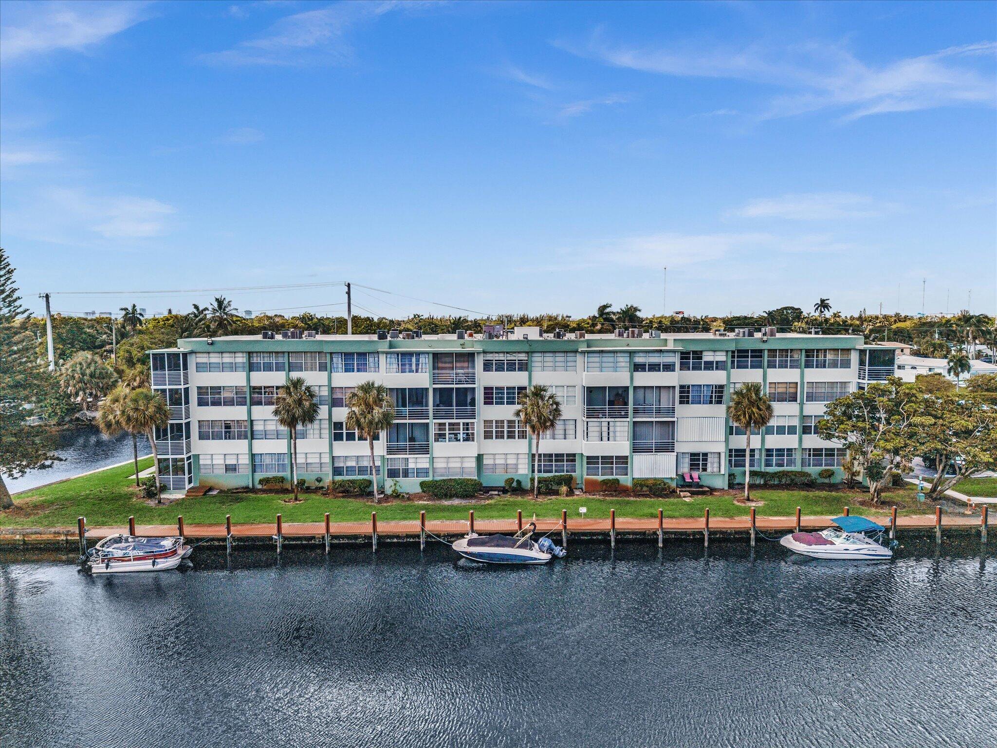 WATERGATE CONDOMINIUM NO 4 - Residential