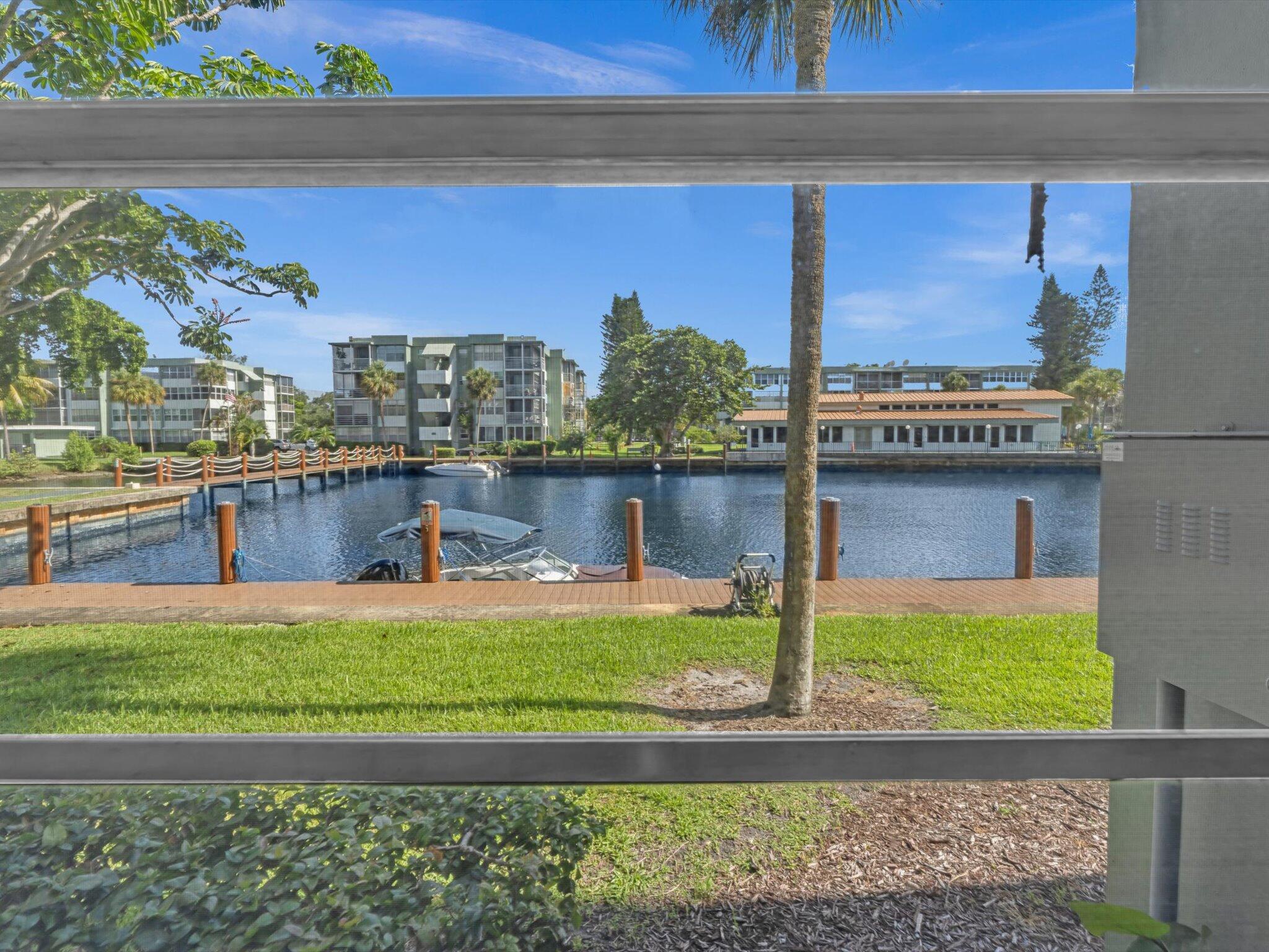 WATERGATE CONDOMINIUM NO 4 - Residential