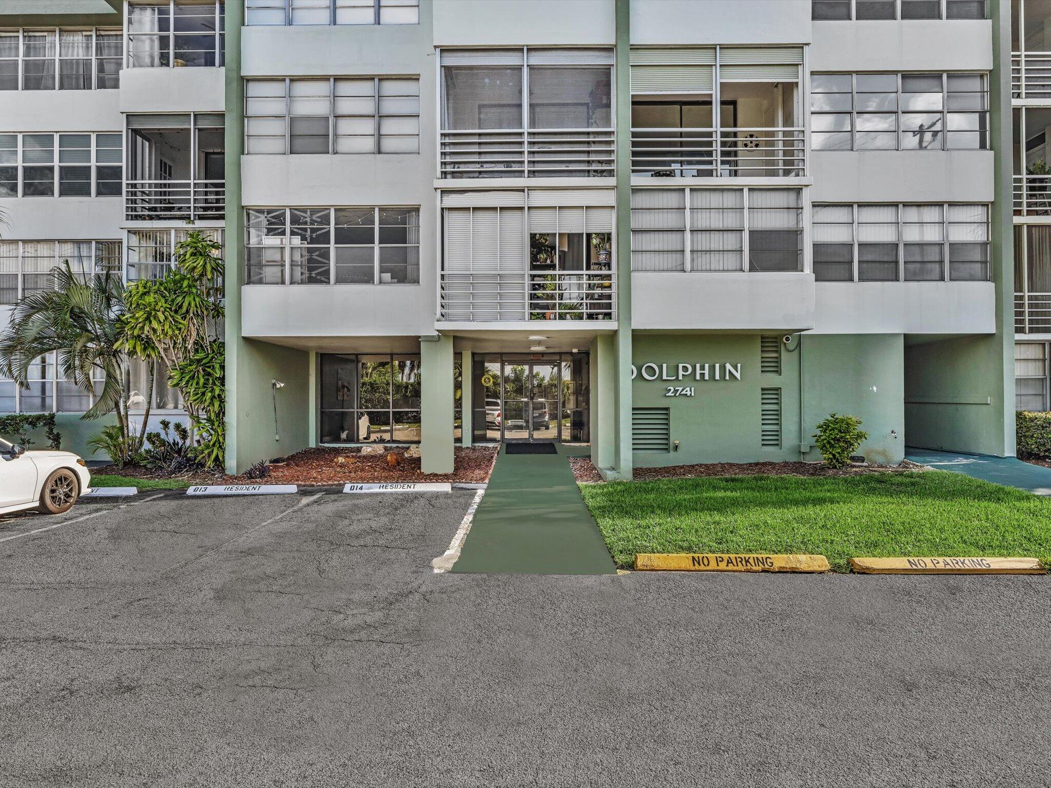 WATERGATE CONDOMINIUM NO 4 - Residential