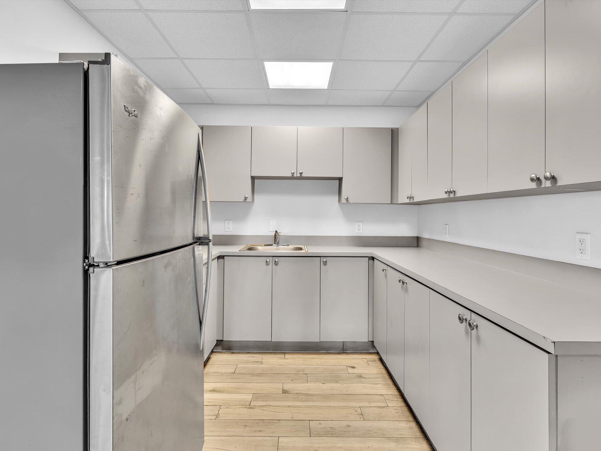 WATERGATE CONDOMINIUM NO 4 - Residential