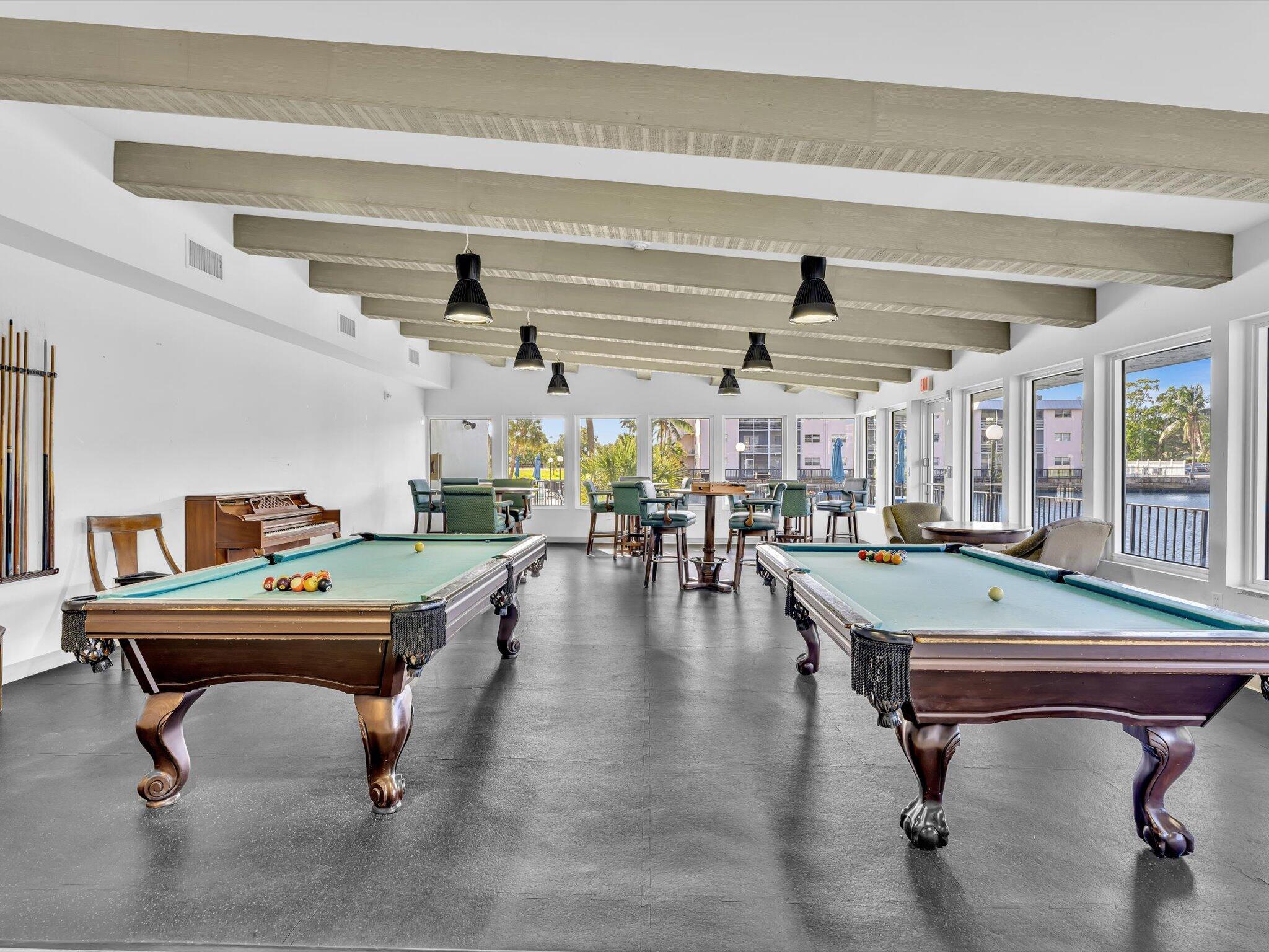 WATERGATE CONDOMINIUM NO 4 - Residential