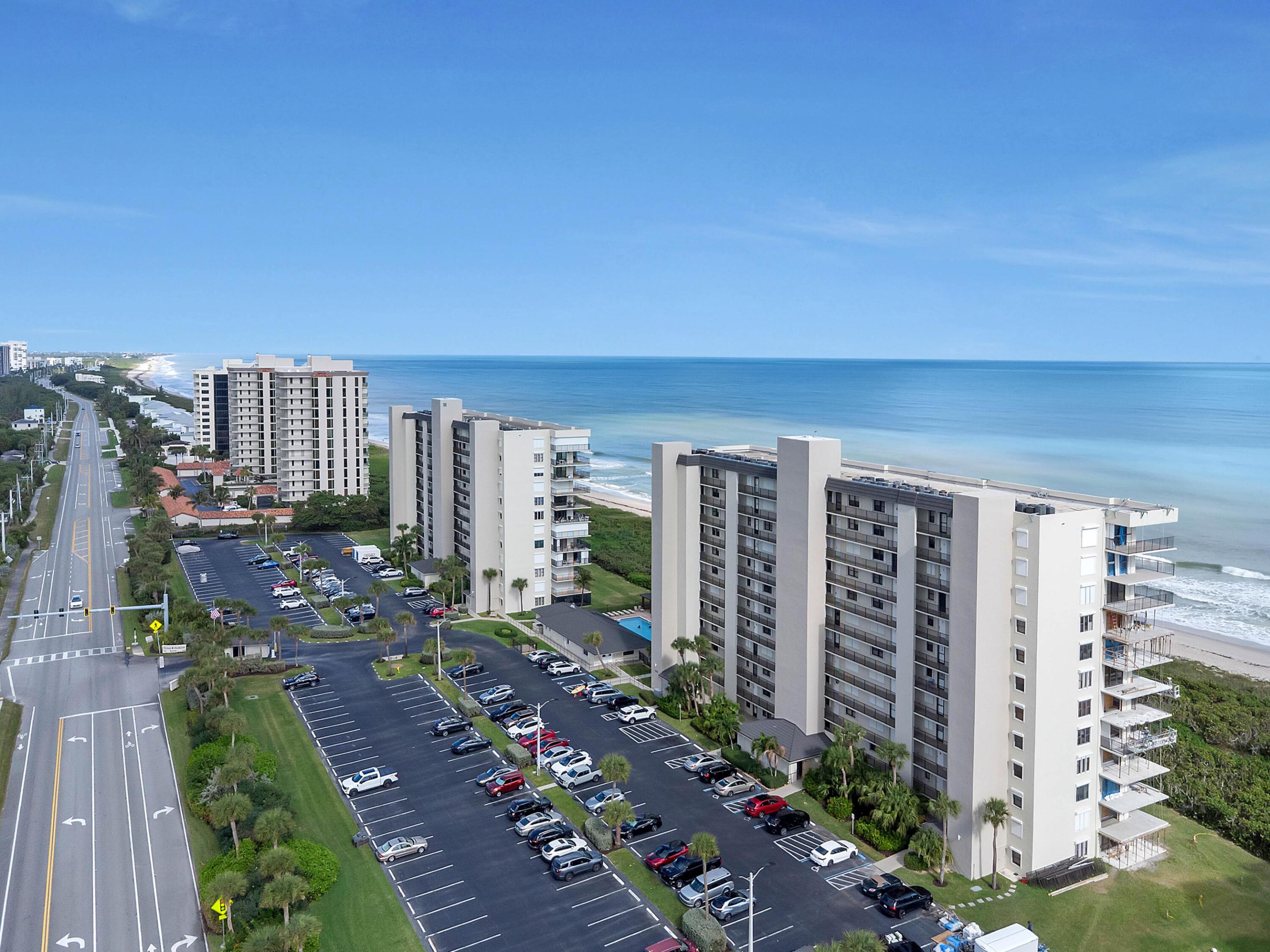OCEAN HARBOUR SOUTH CONDOMINIUM - Residential