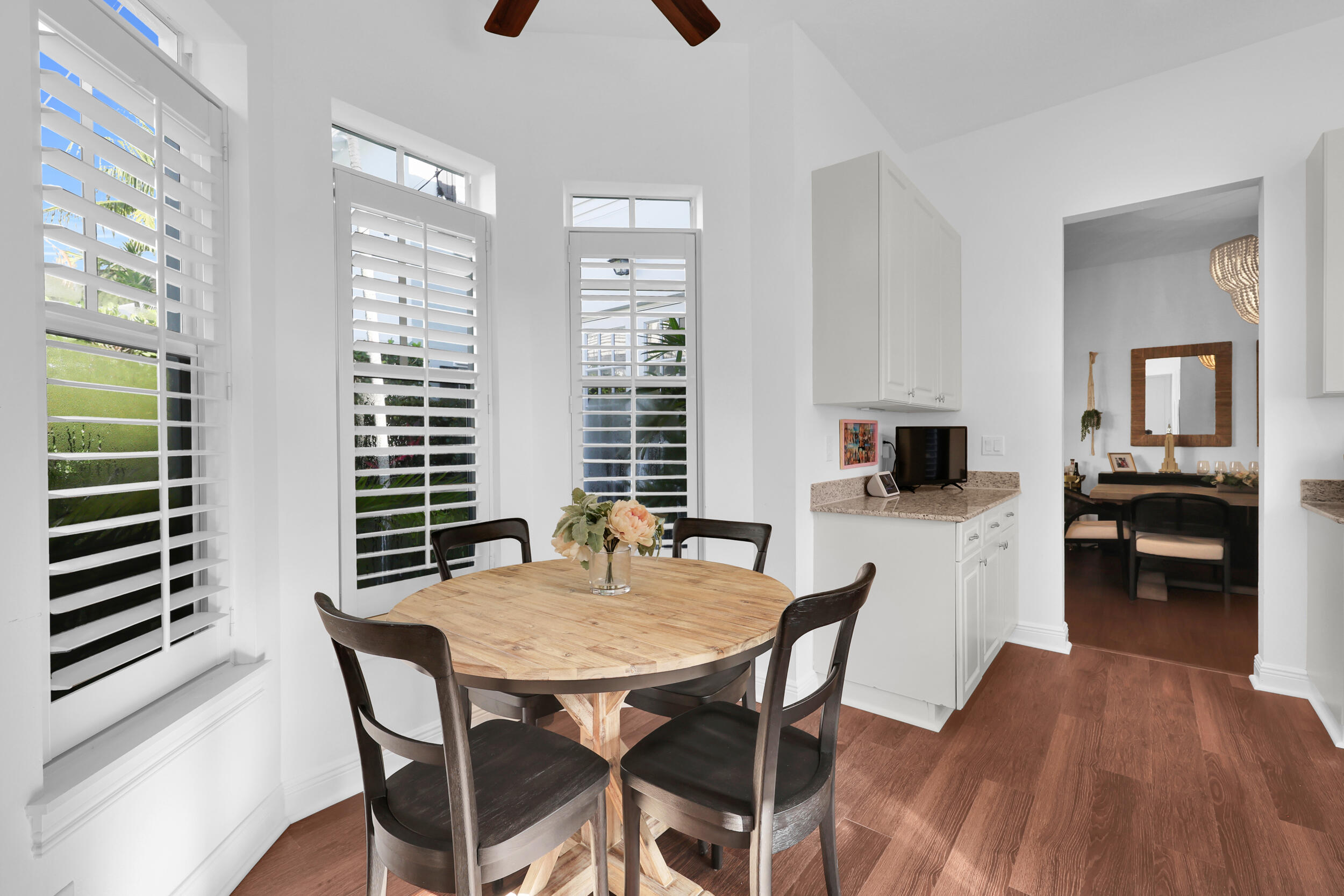 BOTANICA - Residential