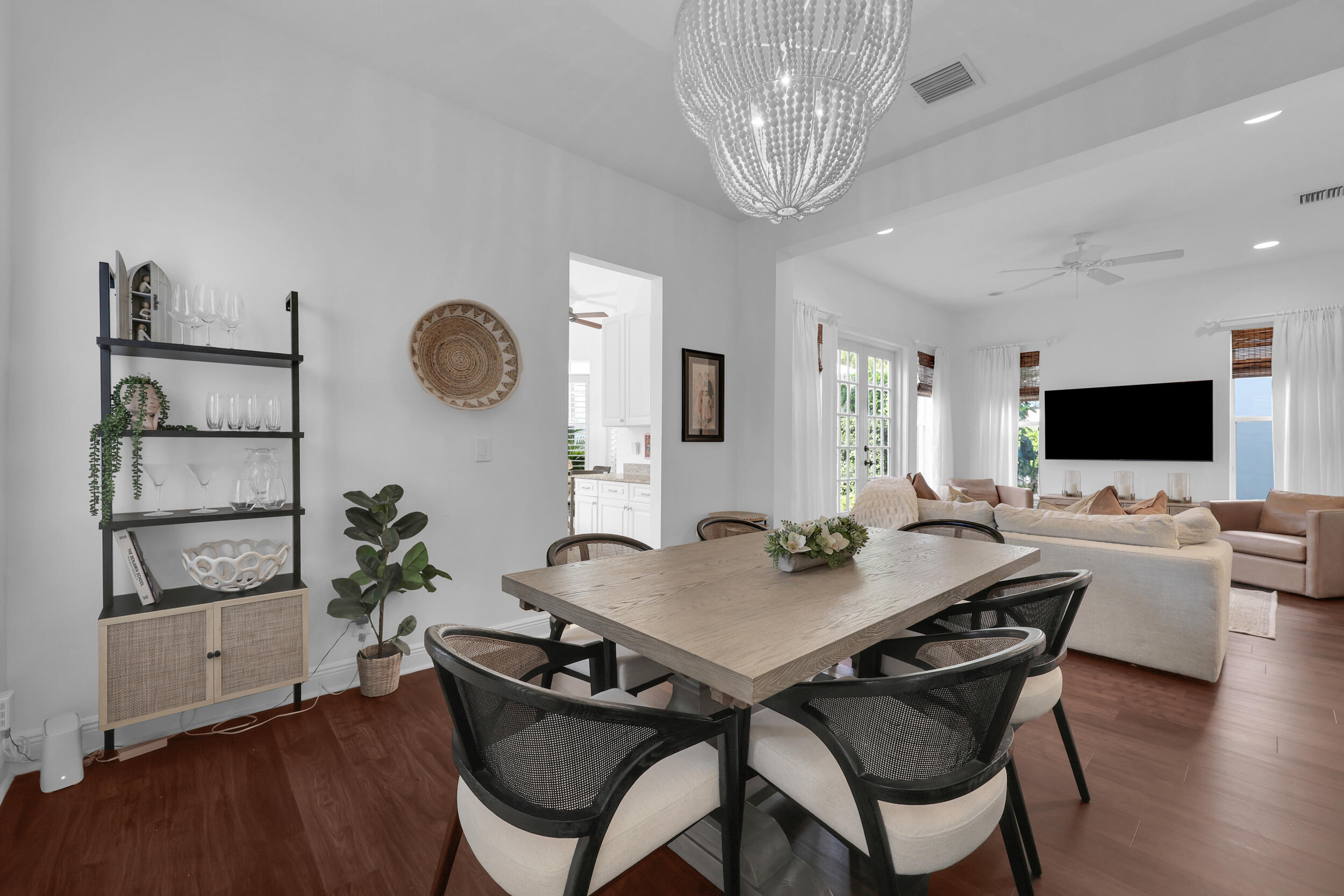 BOTANICA - Residential