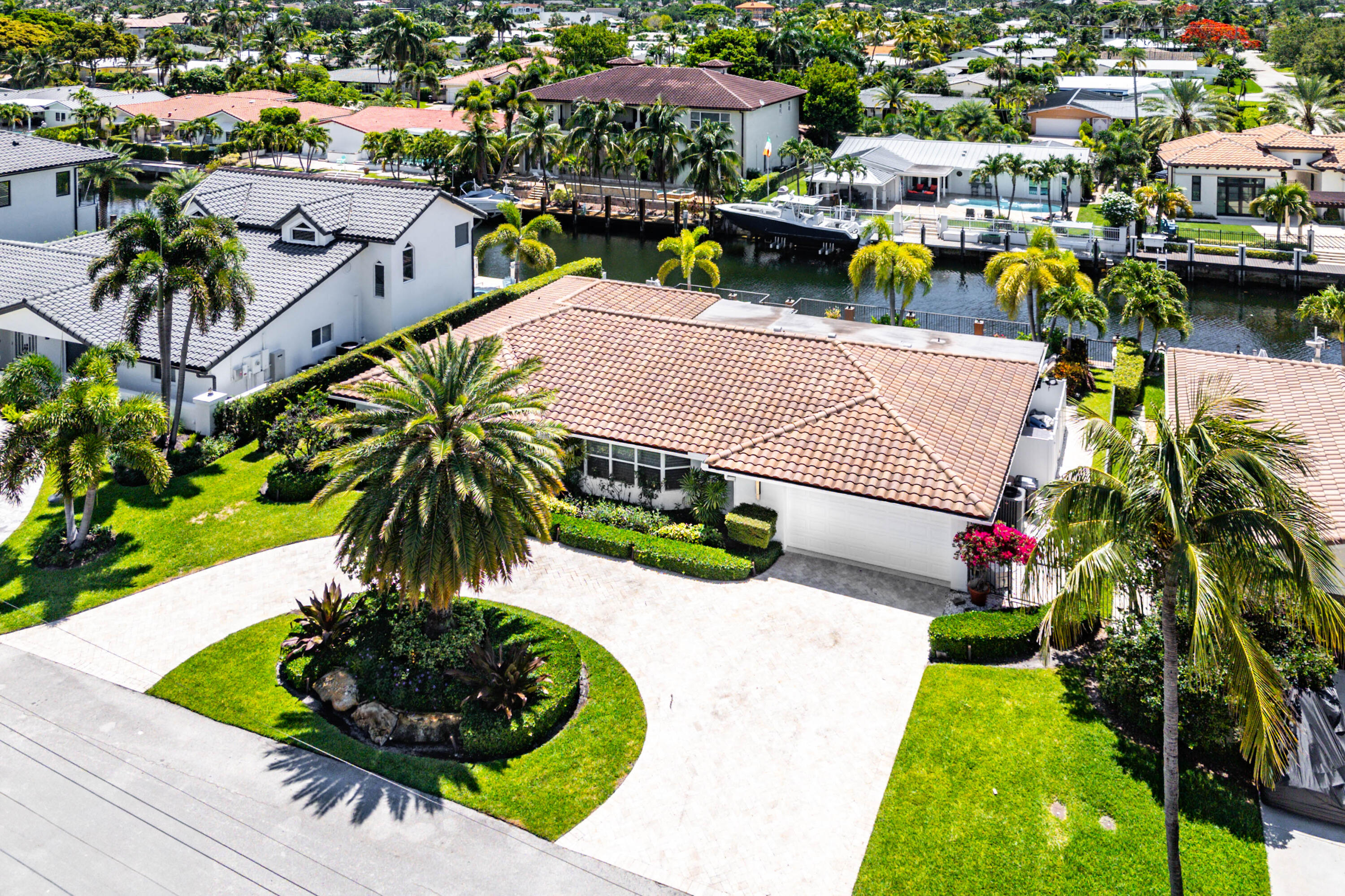 VENETIAN ISLES 3RD SEC - Residential