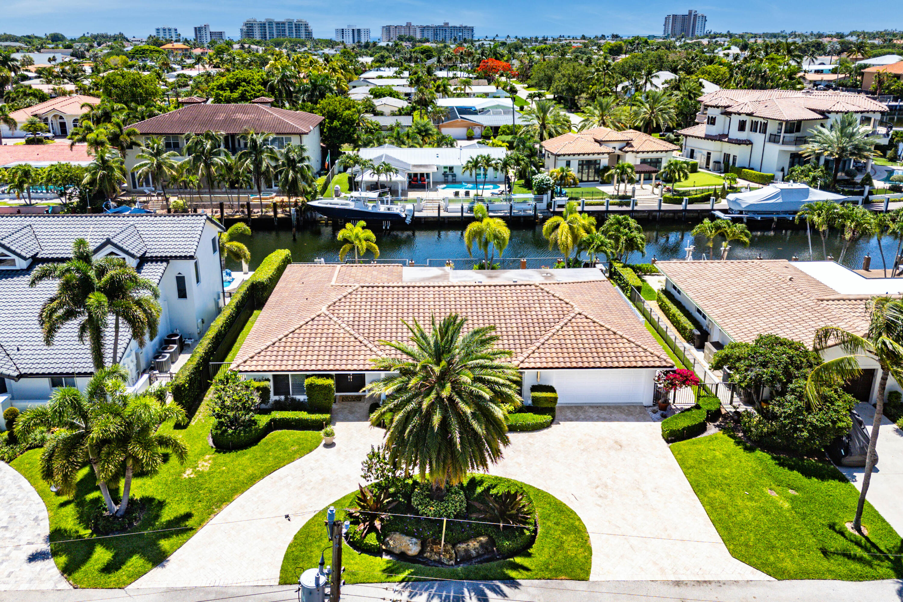 VENETIAN ISLES 3RD SEC - Residential