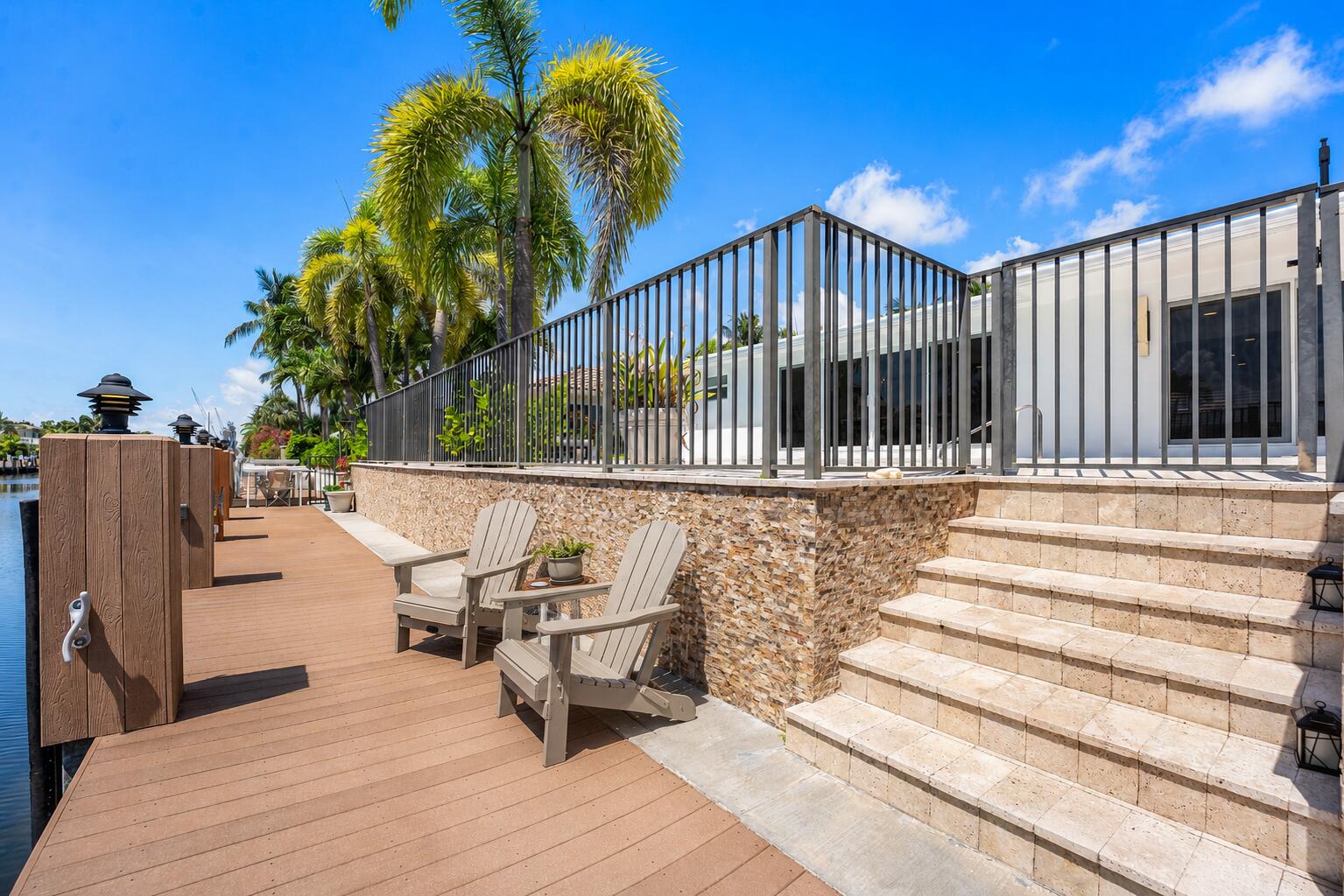 VENETIAN ISLES 3RD SEC - Residential