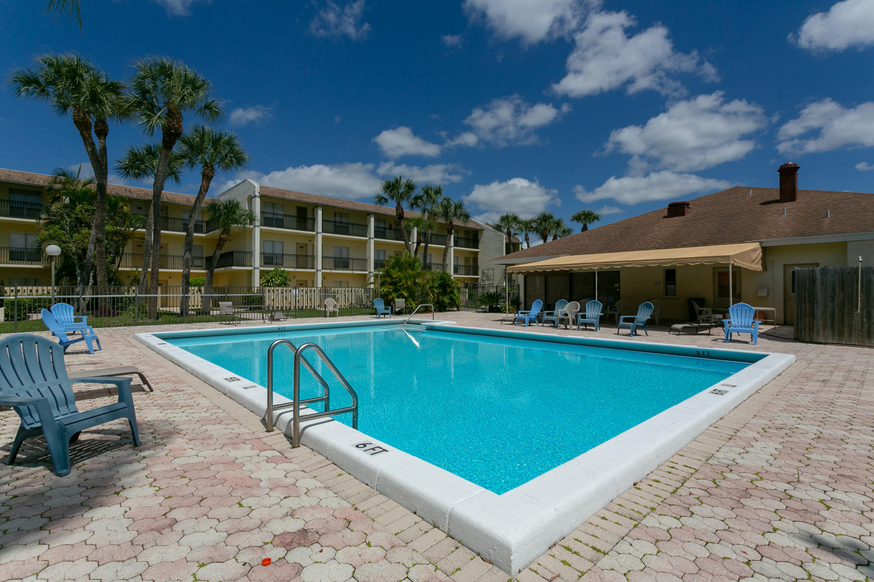 CROSS CREEK CONDO - Residential