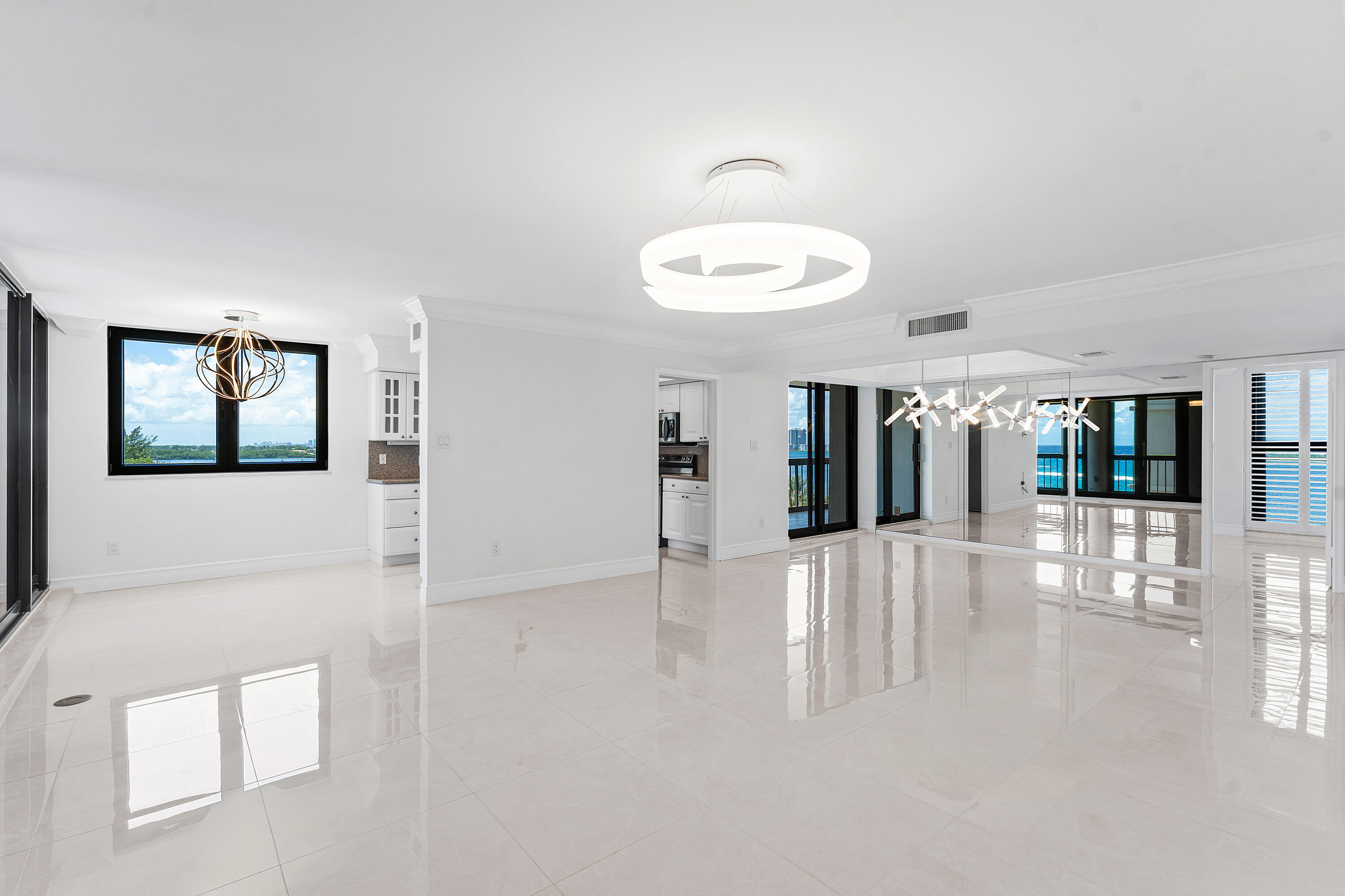 EASTPOINTE CONDO - Residential