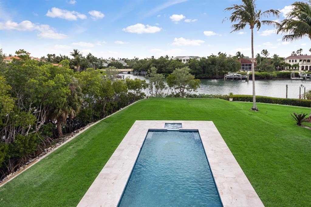 SAILFISH POINT - Residential