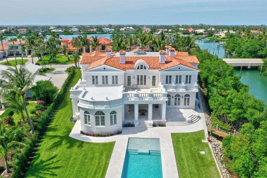 SAILFISH POINT - Residential
