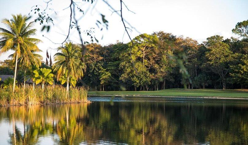 PARKLAND LAKES - Residential